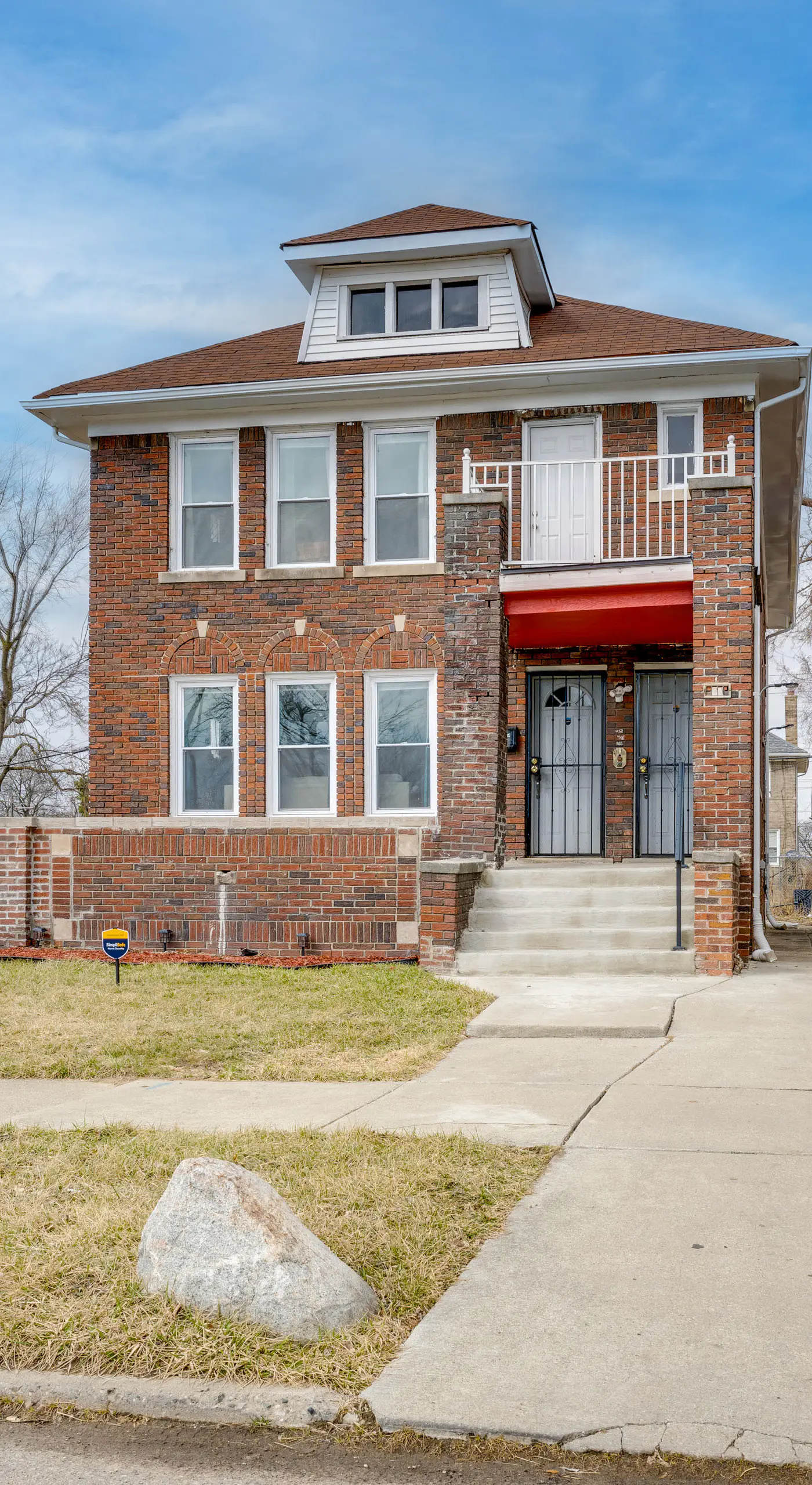 Motown Area Pet-Friendly Detroit Getaway