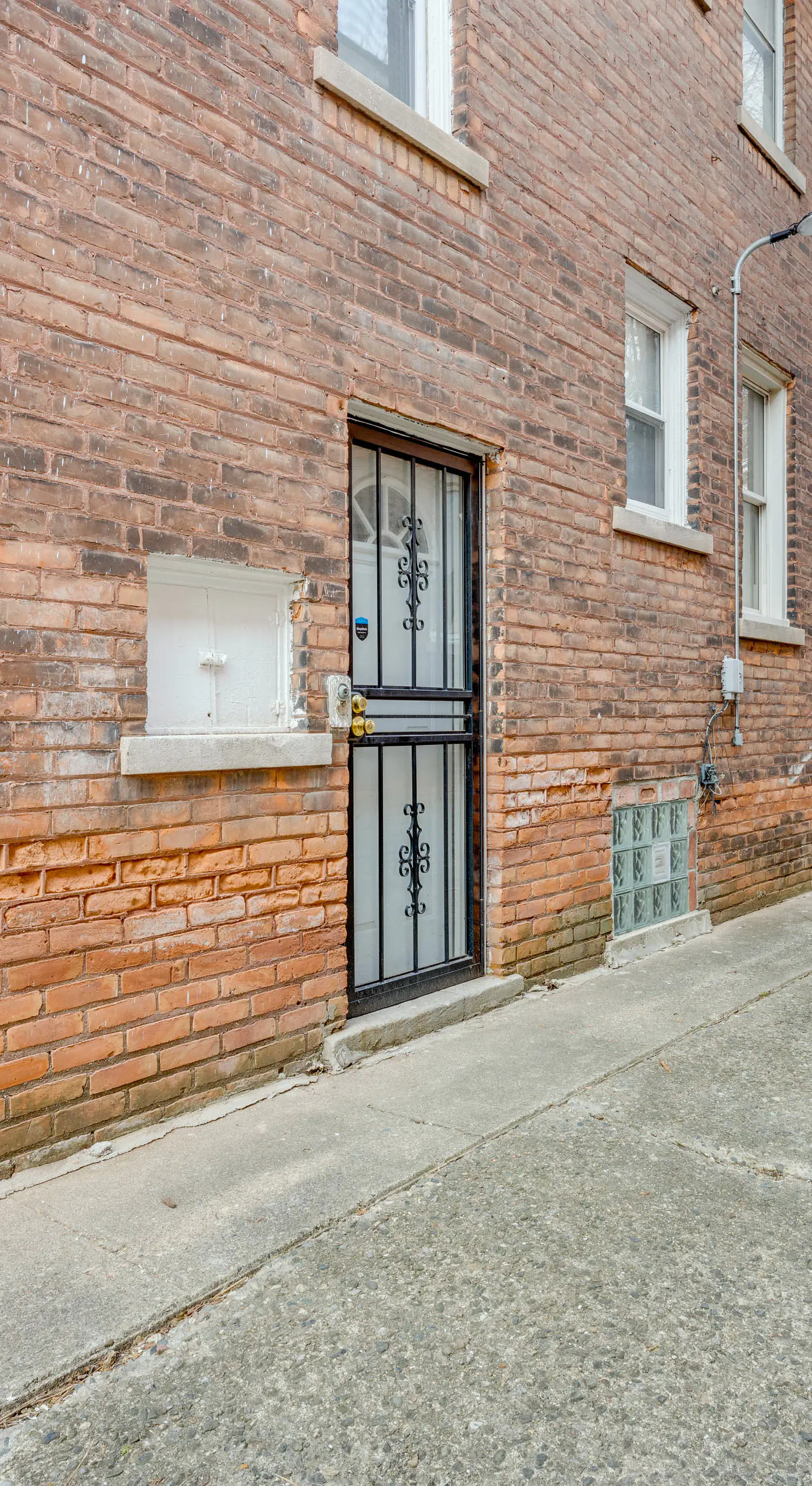 Motown Area Pet-Friendly Detroit Getaway