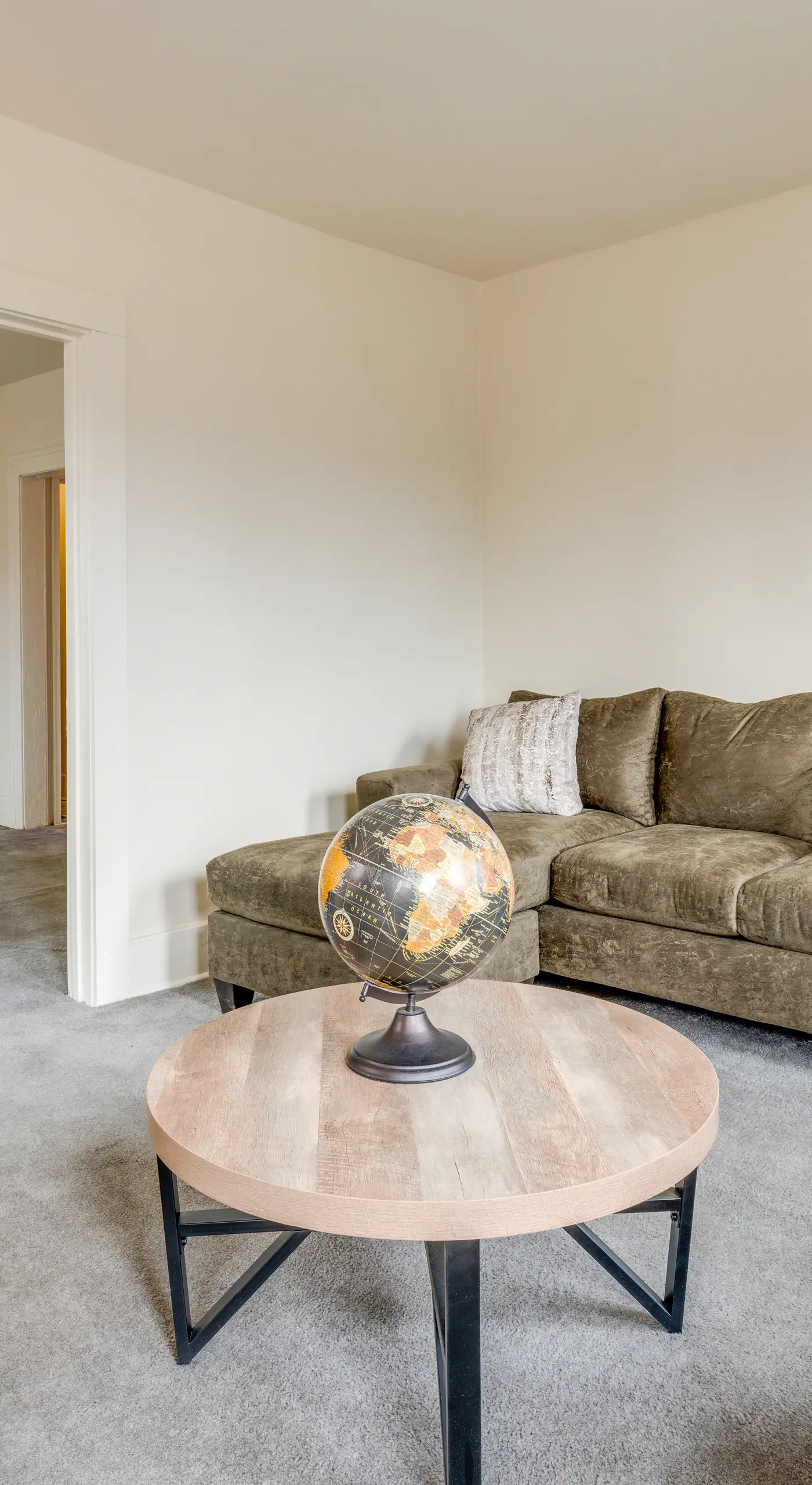Motown Area Pet-Friendly Detroit Getaway