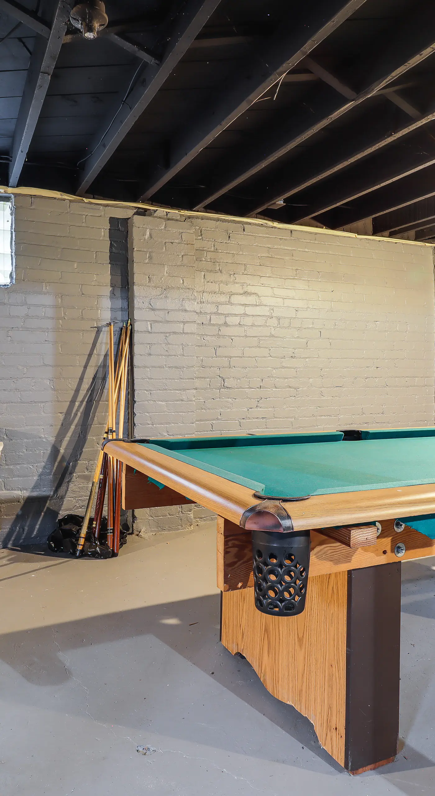 Easy Dtwn Detroit Access: Pet-Friendly Family Home