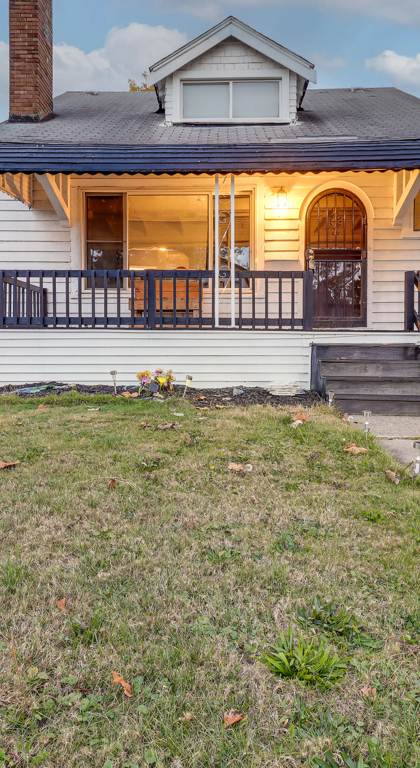 Easy Dtwn Detroit Access: Pet-Friendly Family Home