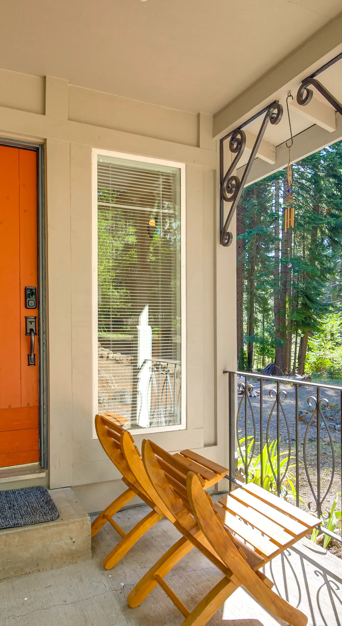 Forest Cabin by Crater Lake & Klamath Falls