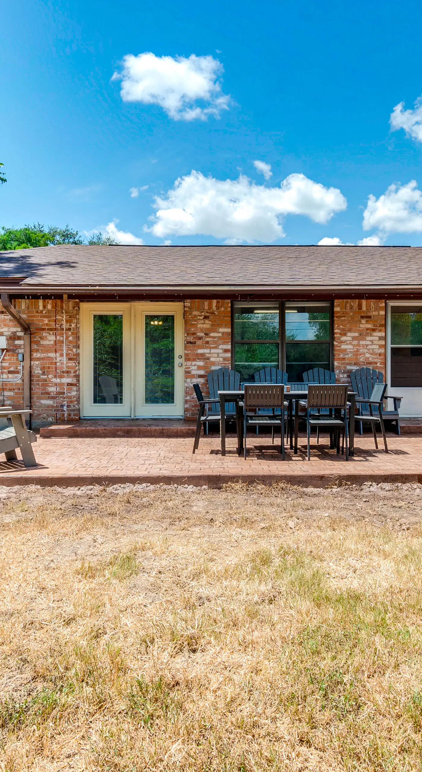 2 Mi to Kyle Field: Bryan Home w/ Fenced Yard