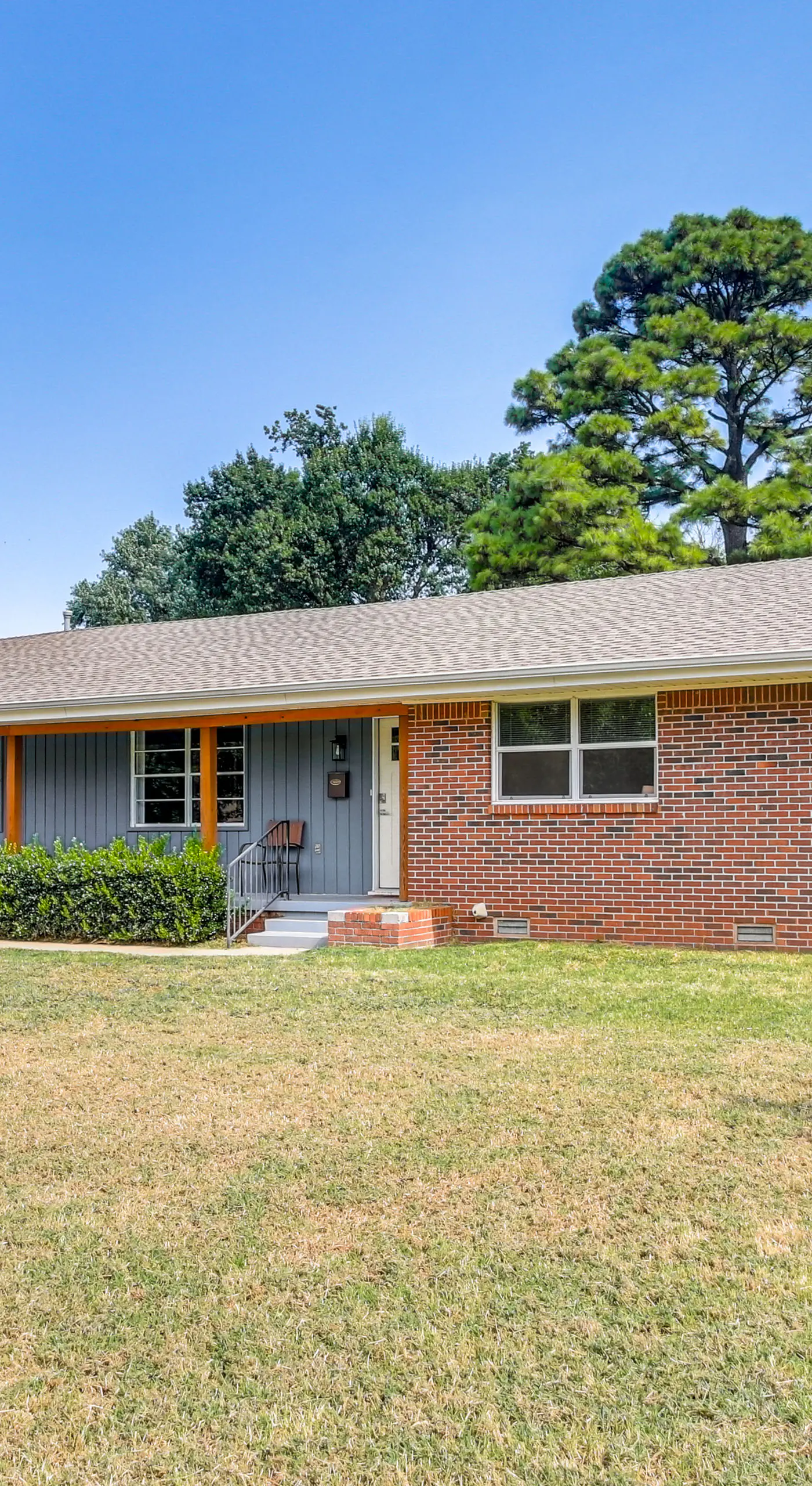 3 Mi to OU Campus: Norman Home w/ Sleek Interior!