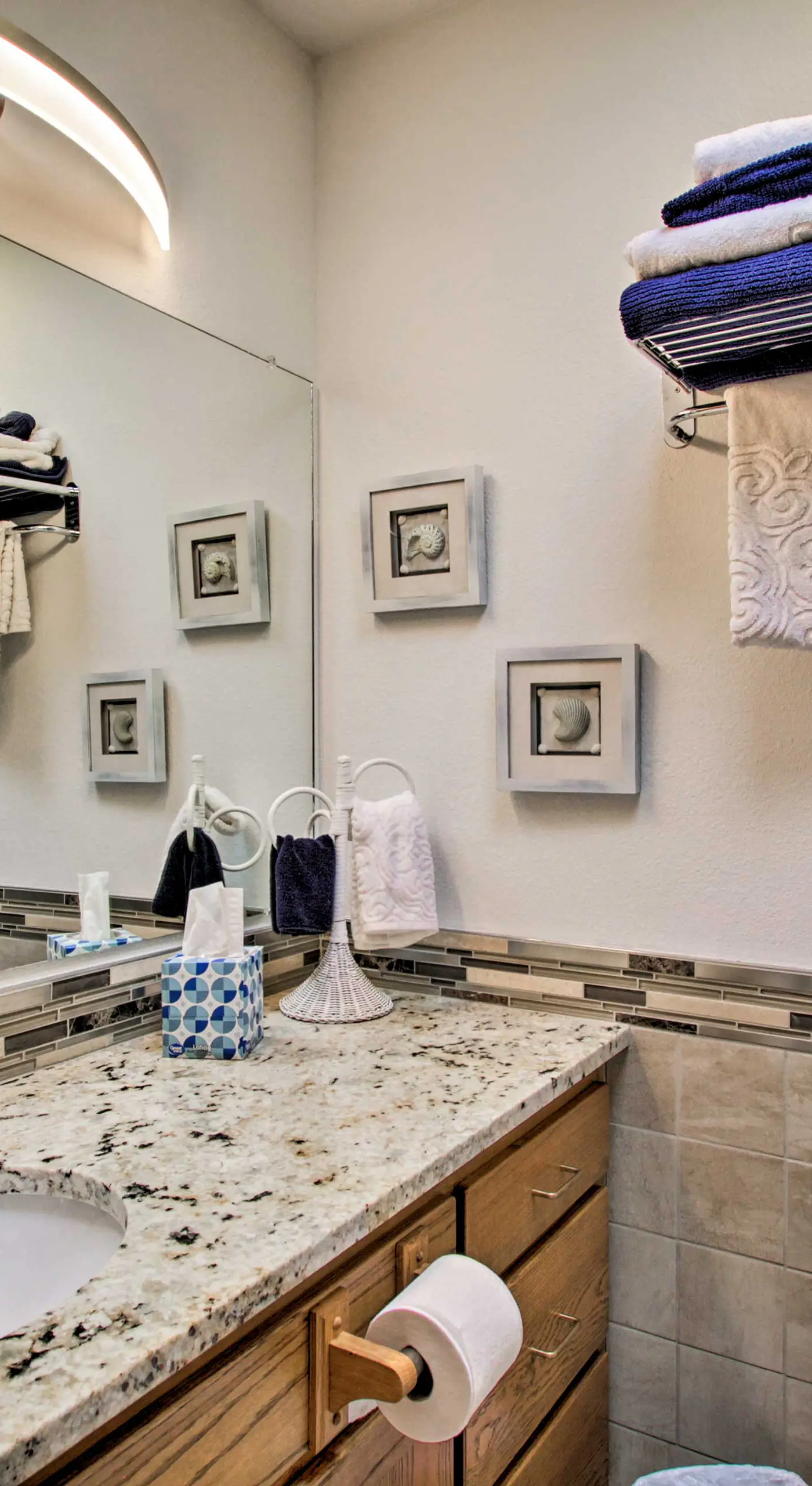 Lakefront Fort Collins Townhome, Only 3 Mi to CSU!