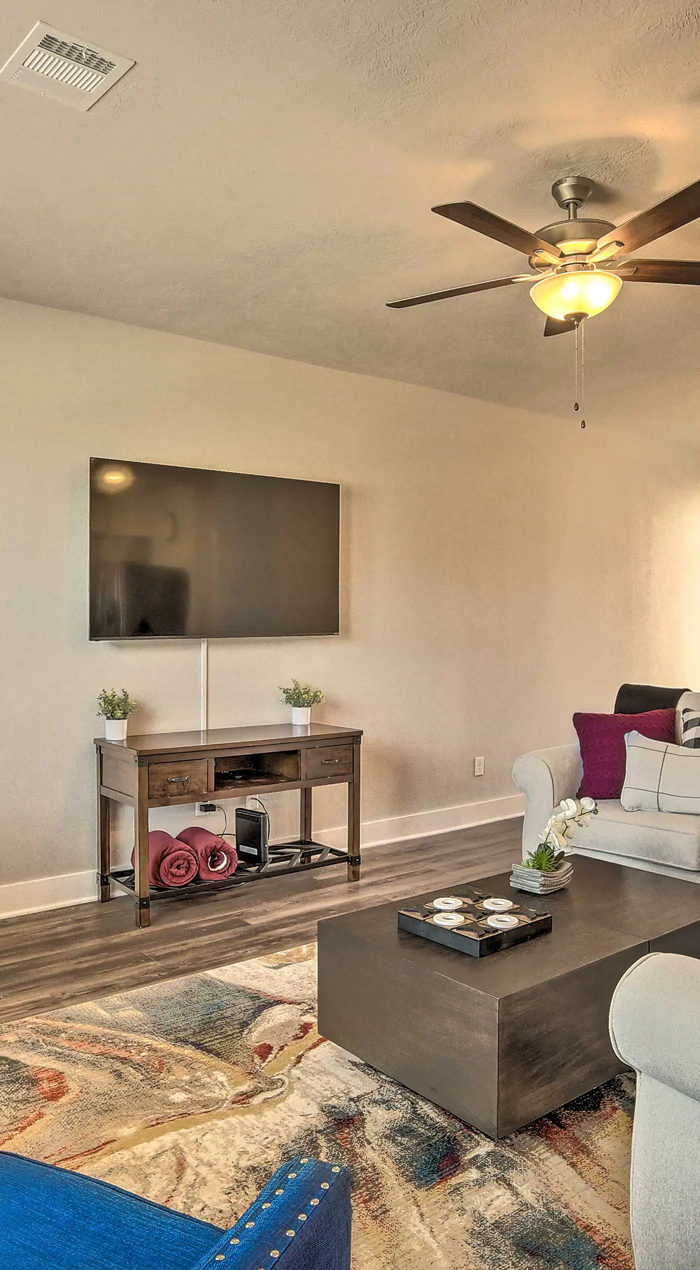 College Station Townhome w/ Furnished Patio!
