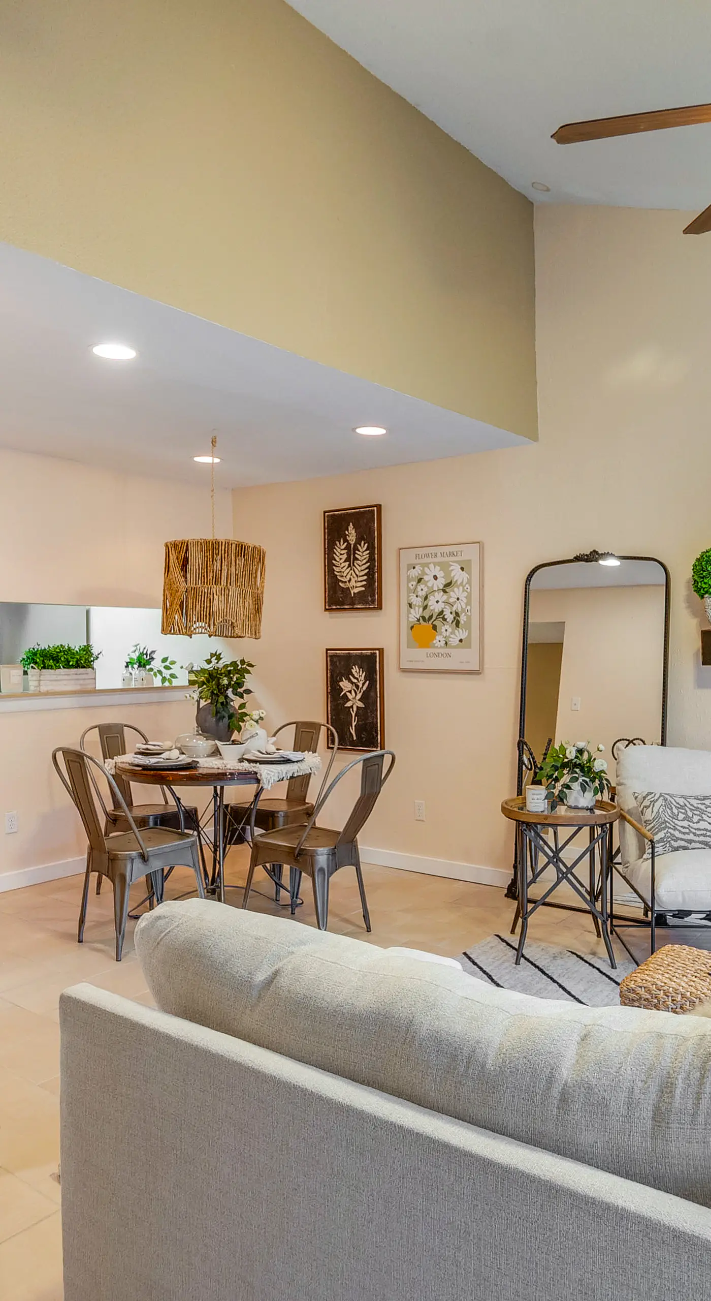 College Station Gem w/ Pool Access Near University