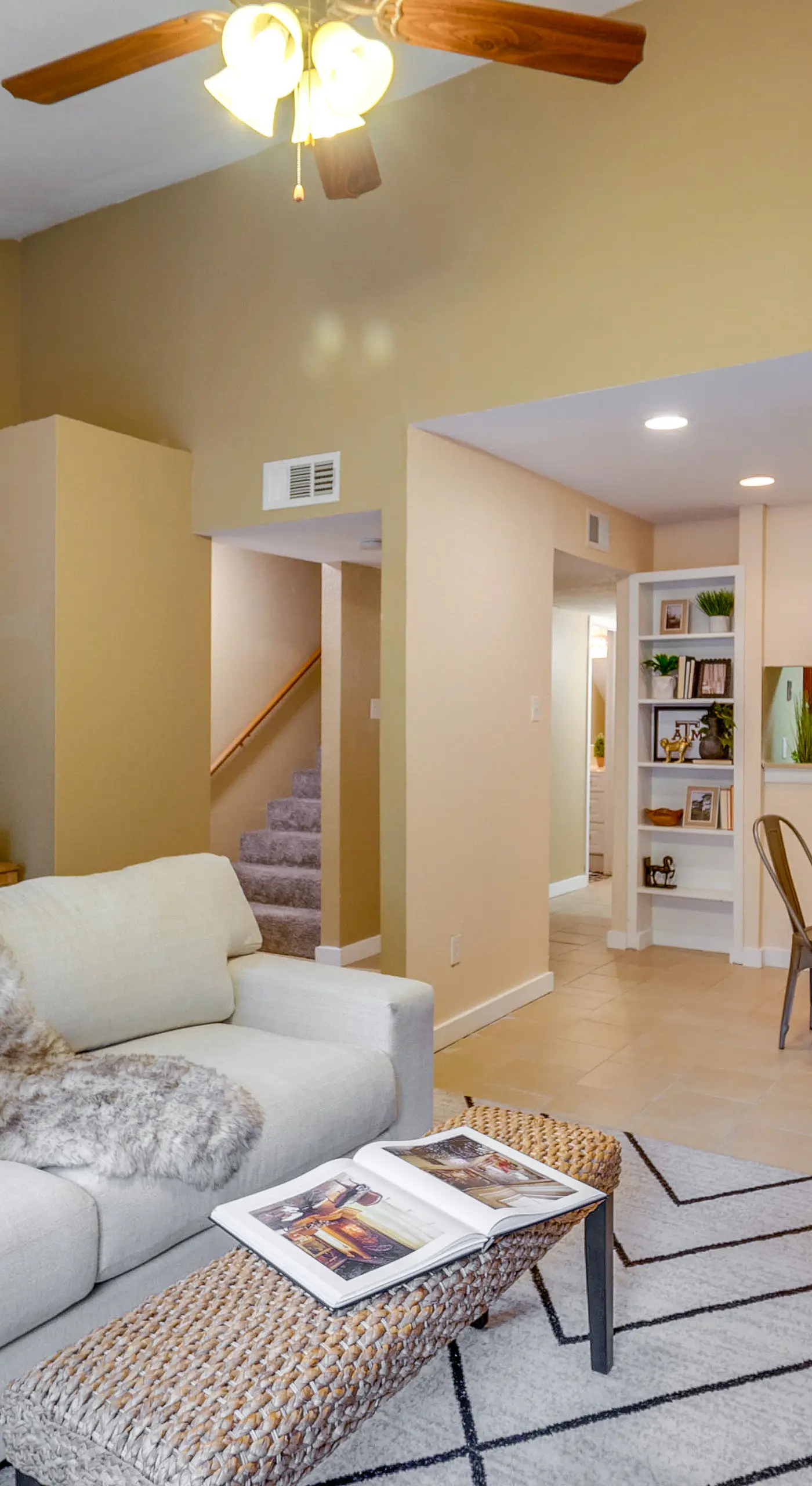 College Station Gem w/ Pool Access Near University