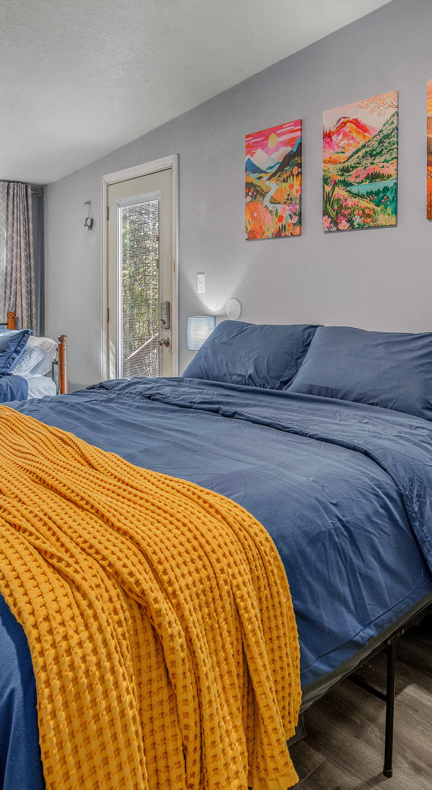 6 Mi to Kyle Field! Pet-Friendly Getaway w/ Yard