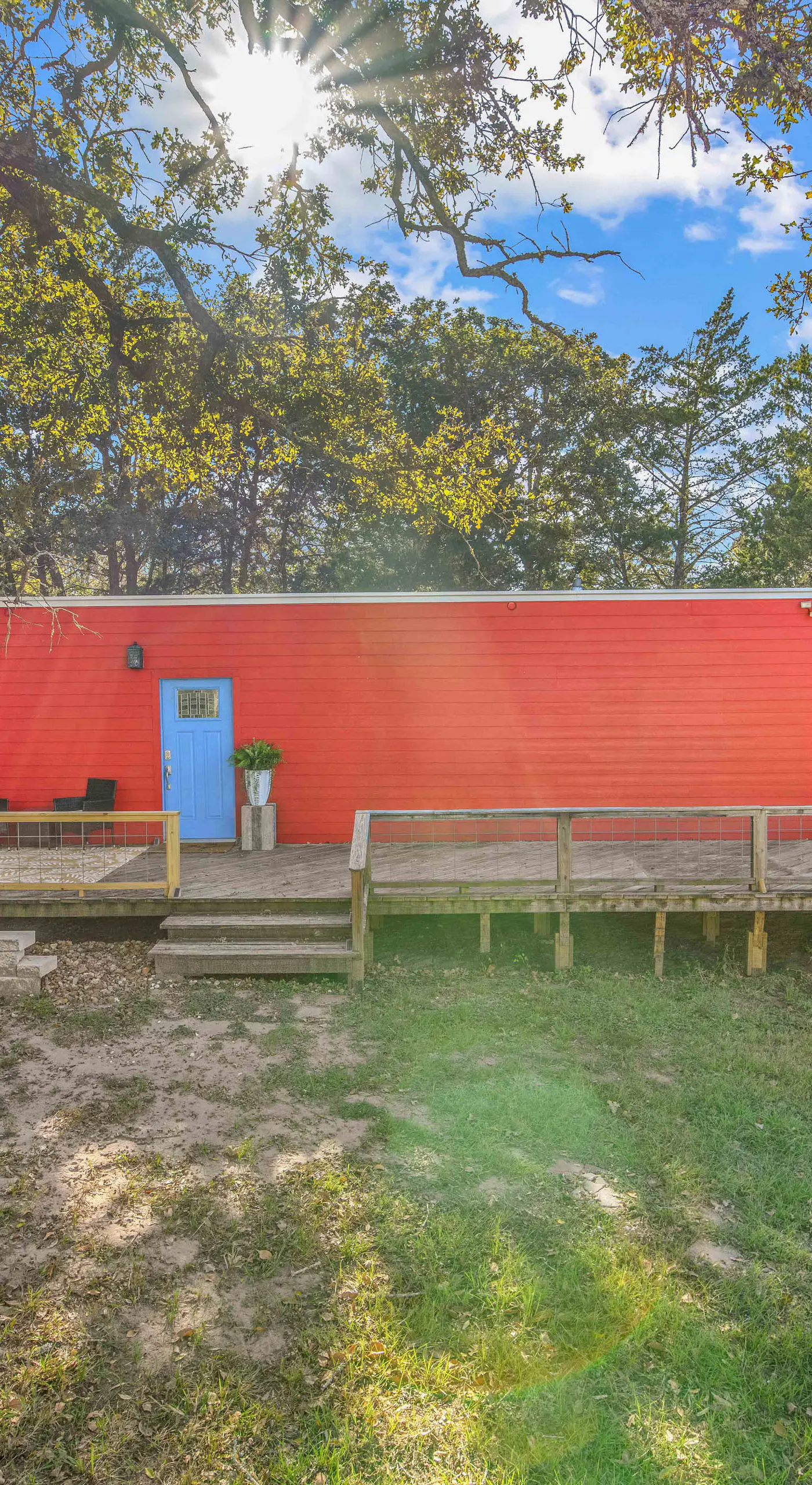 6 Mi to Kyle Field! Pet-Friendly Getaway w/ Yard