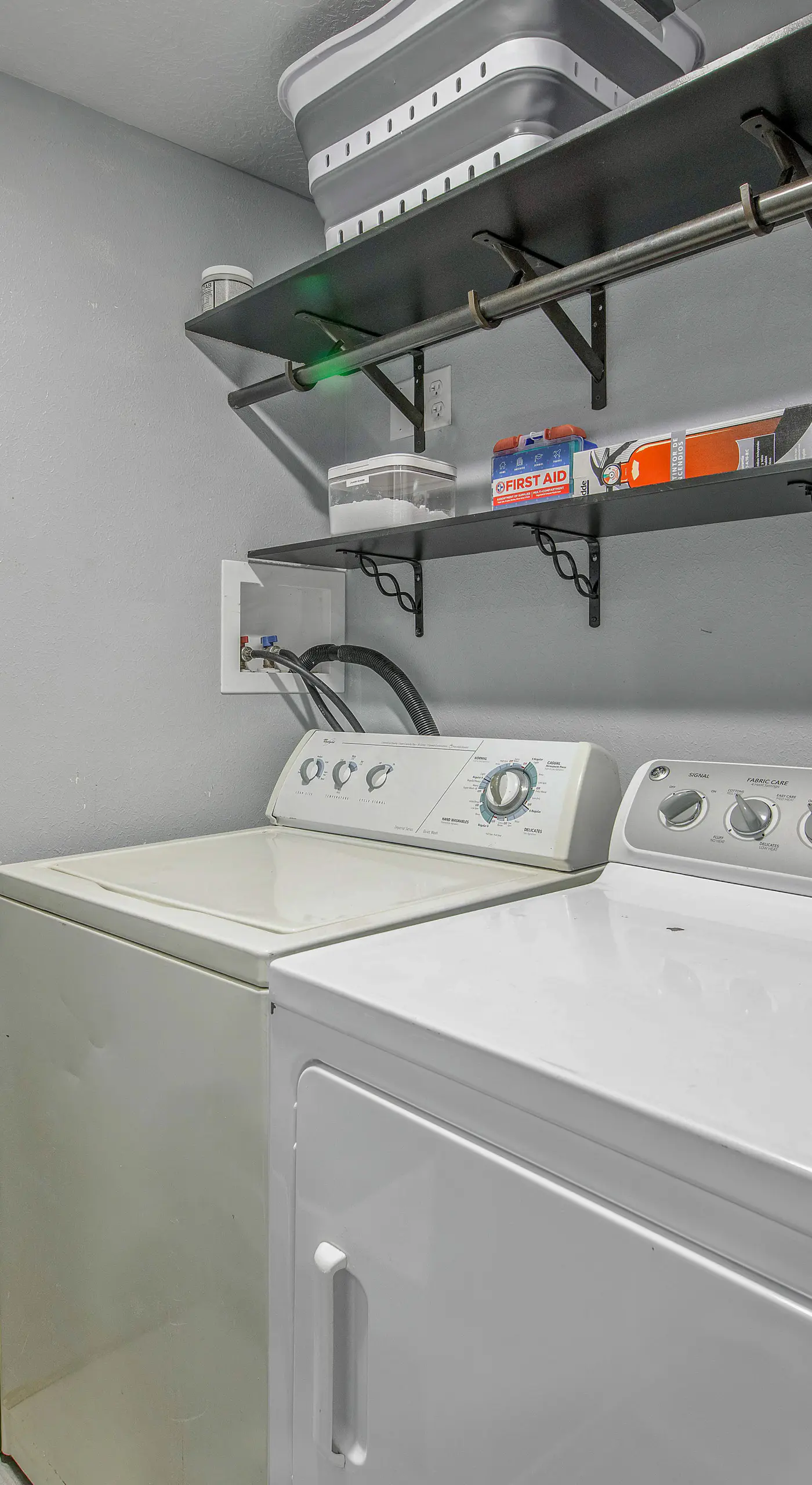 6 Mi to Kyle Field! Pet-Friendly Getaway w/ Yard