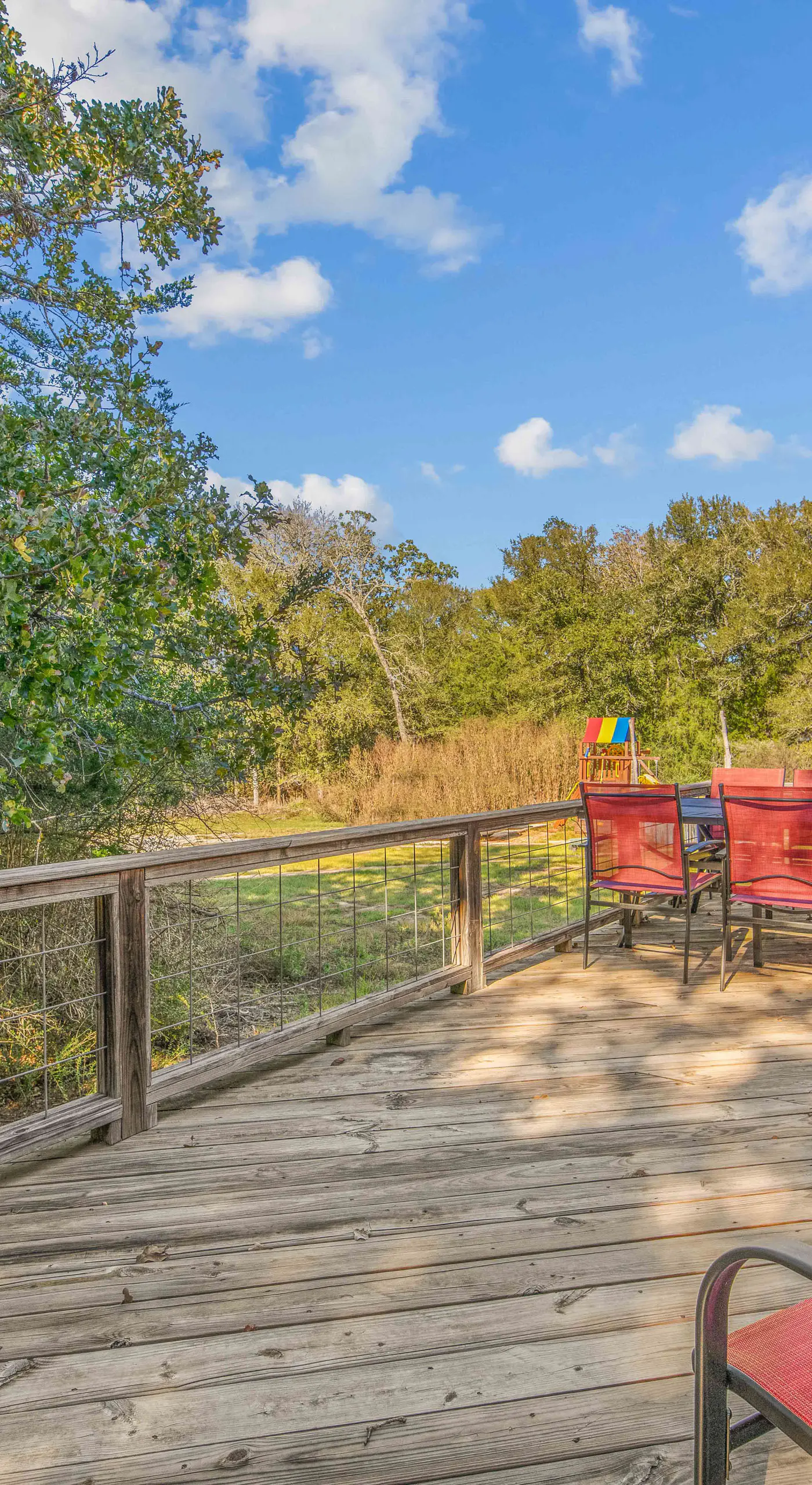 6 Mi to Kyle Field! Pet-Friendly Getaway w/ Yard