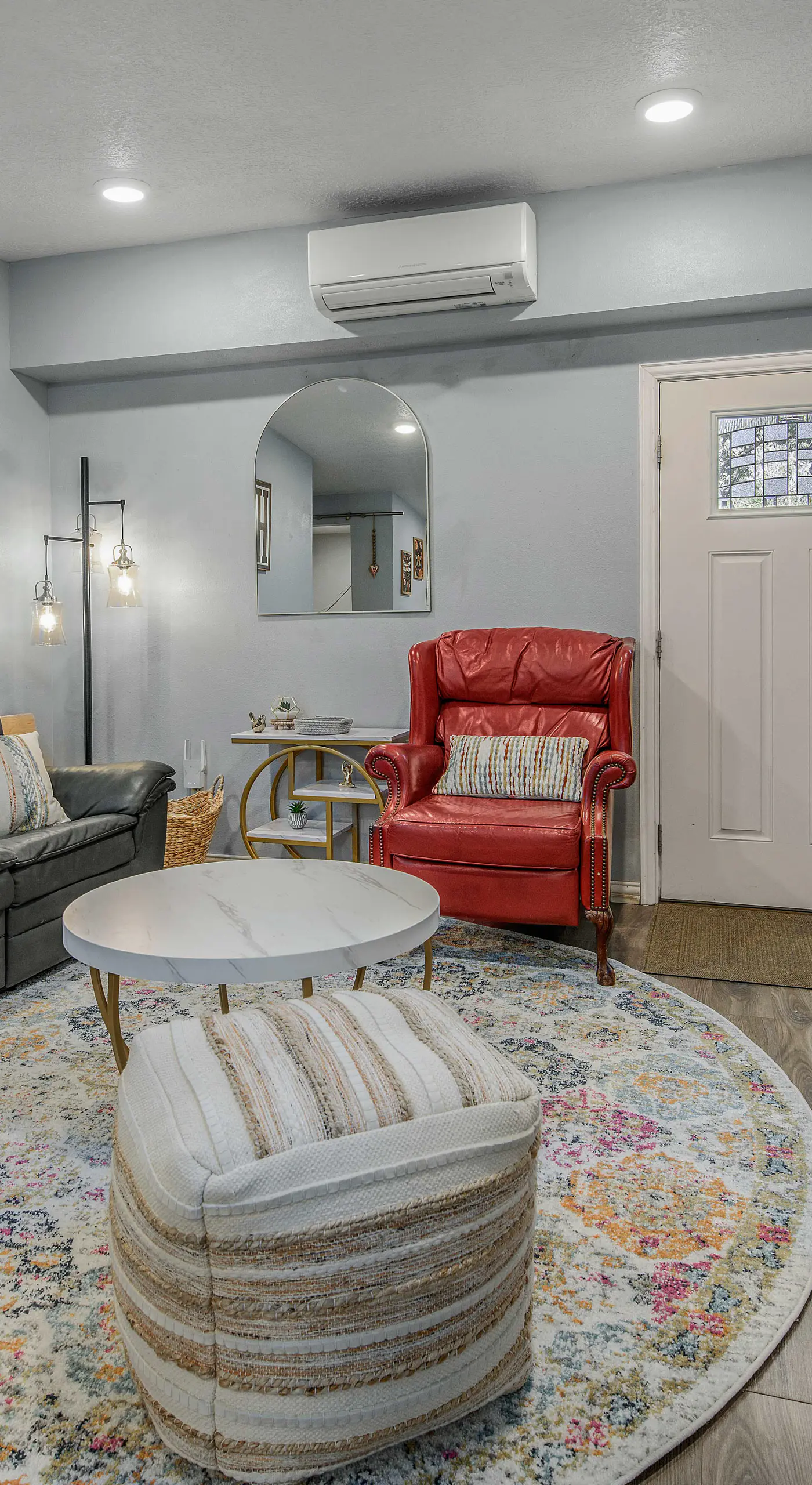 6 Mi to Kyle Field! Pet-Friendly Getaway w/ Yard