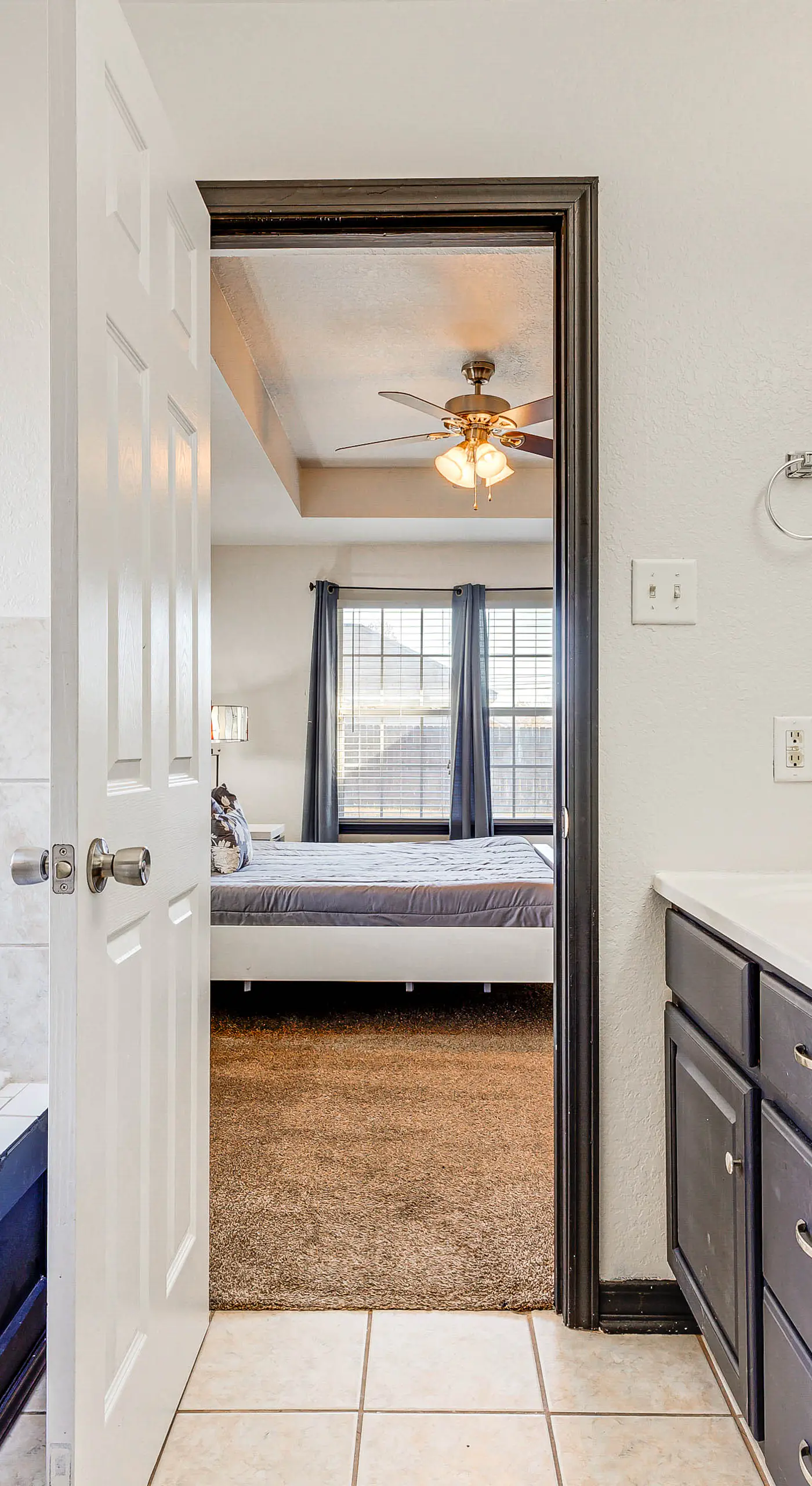 Hot Tub & Patio! Family Getaway in Ocean Springs