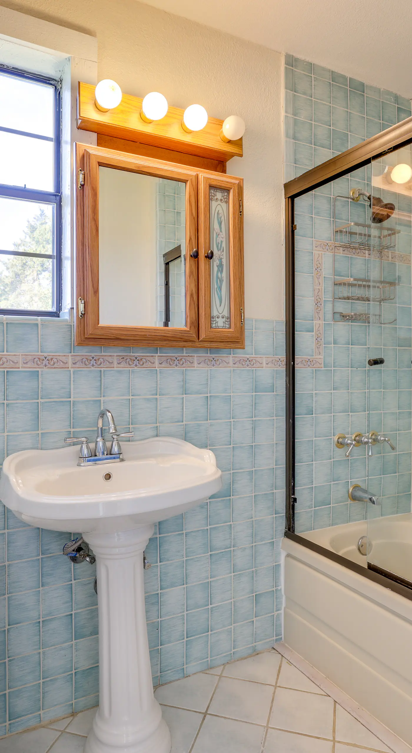 Quiet & Convenient Unit, 7 Mi to Lake Ray Hubbard!