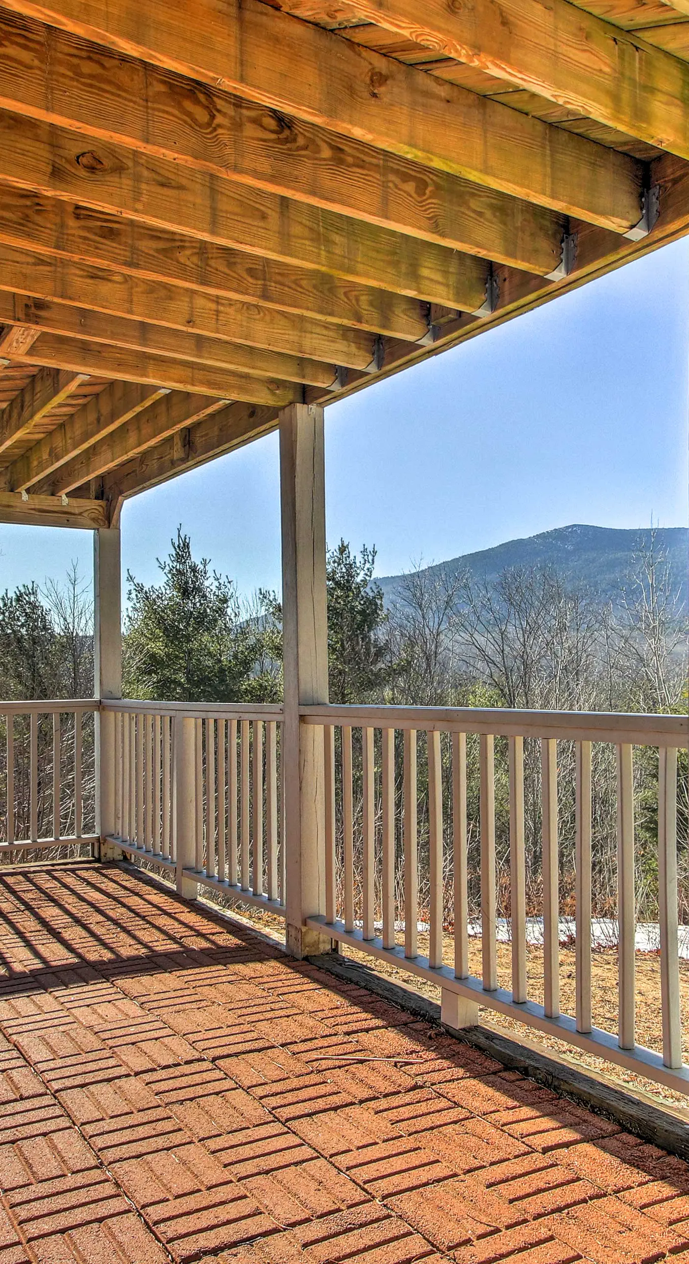 Hot Tub & Moat Mtn Views: North Conway Townhouse