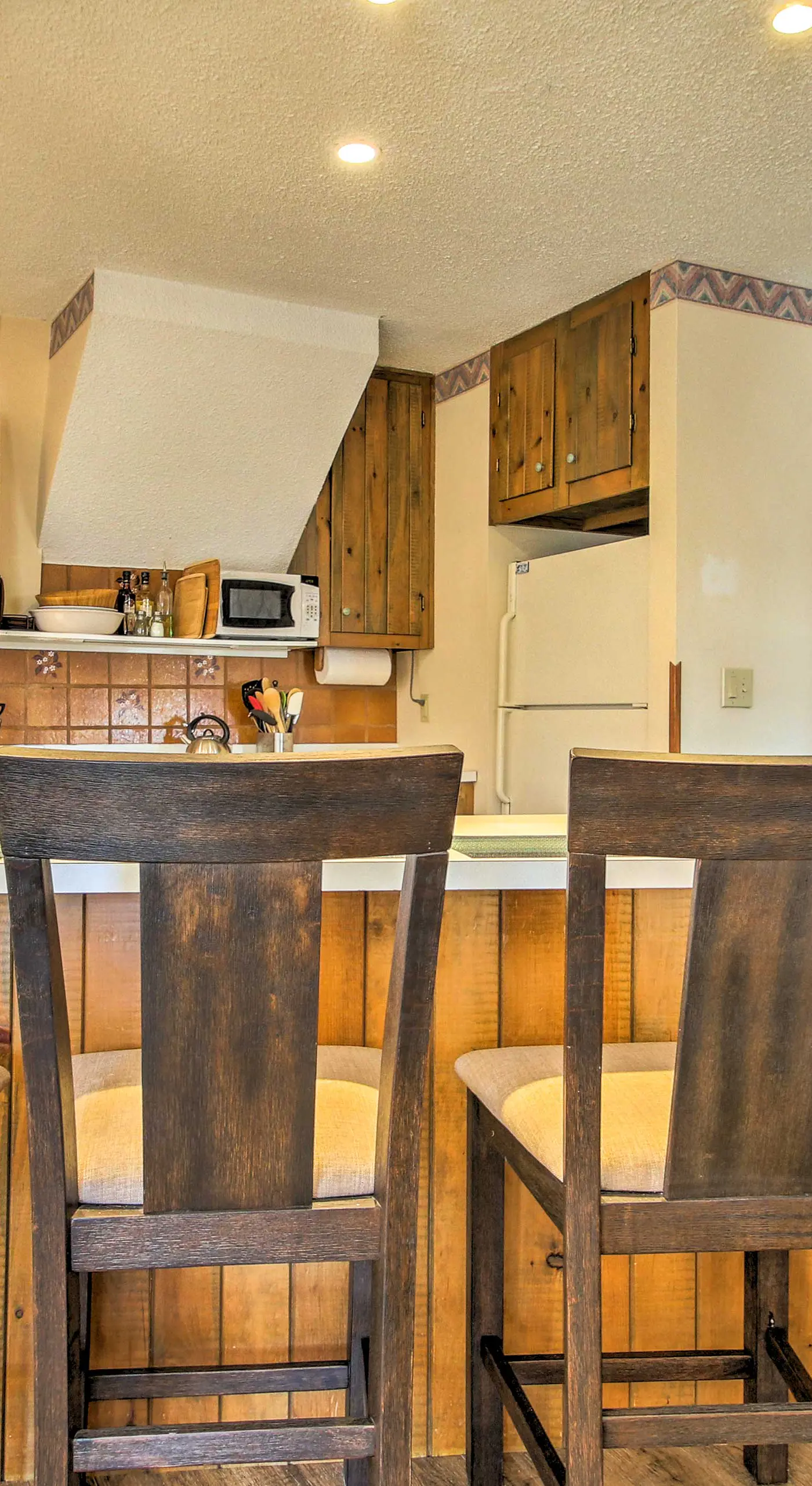 Hot Tub & Moat Mtn Views: North Conway Townhouse