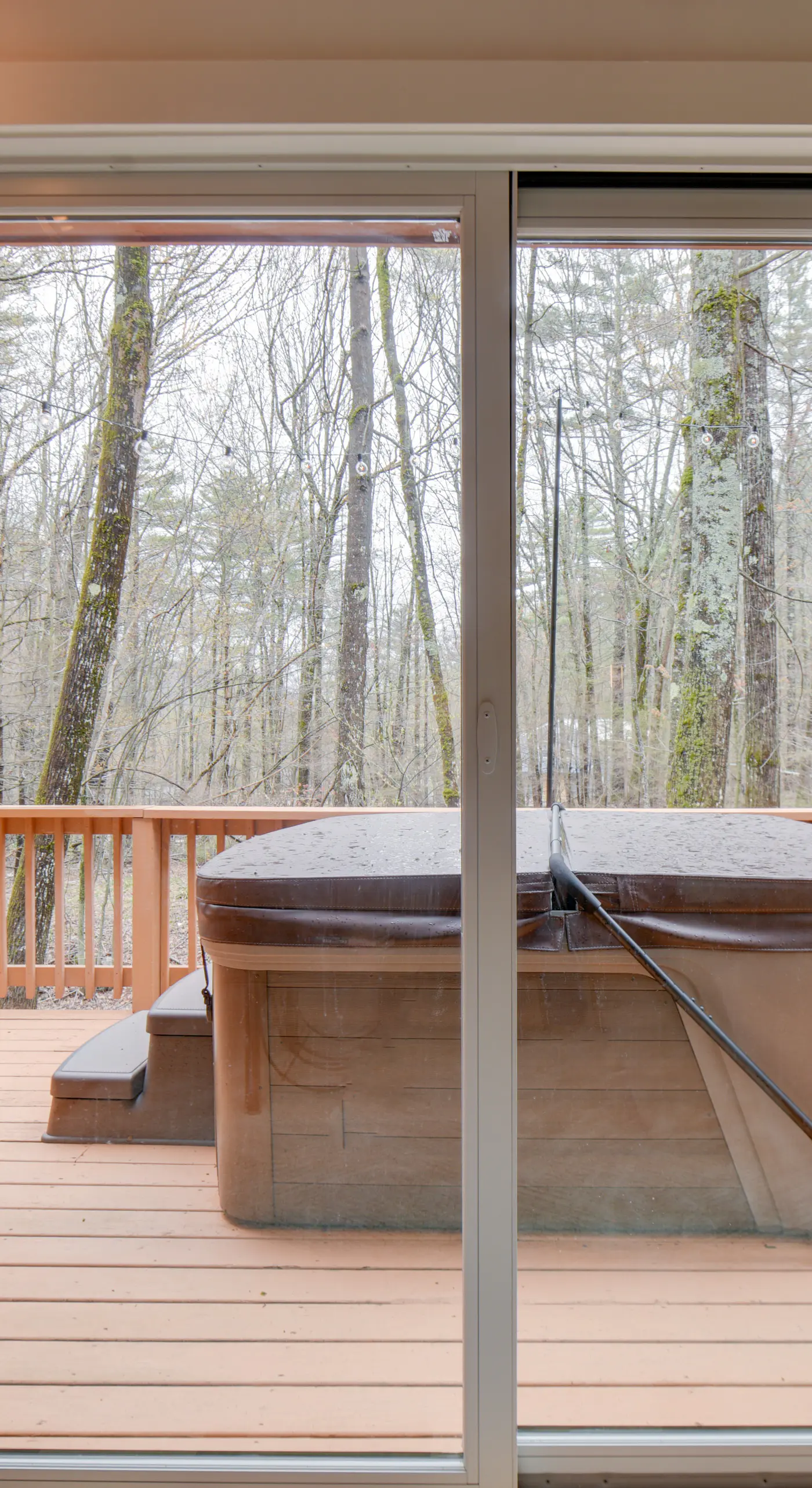 Private Hot Tub & Deck: North Conway Retreat