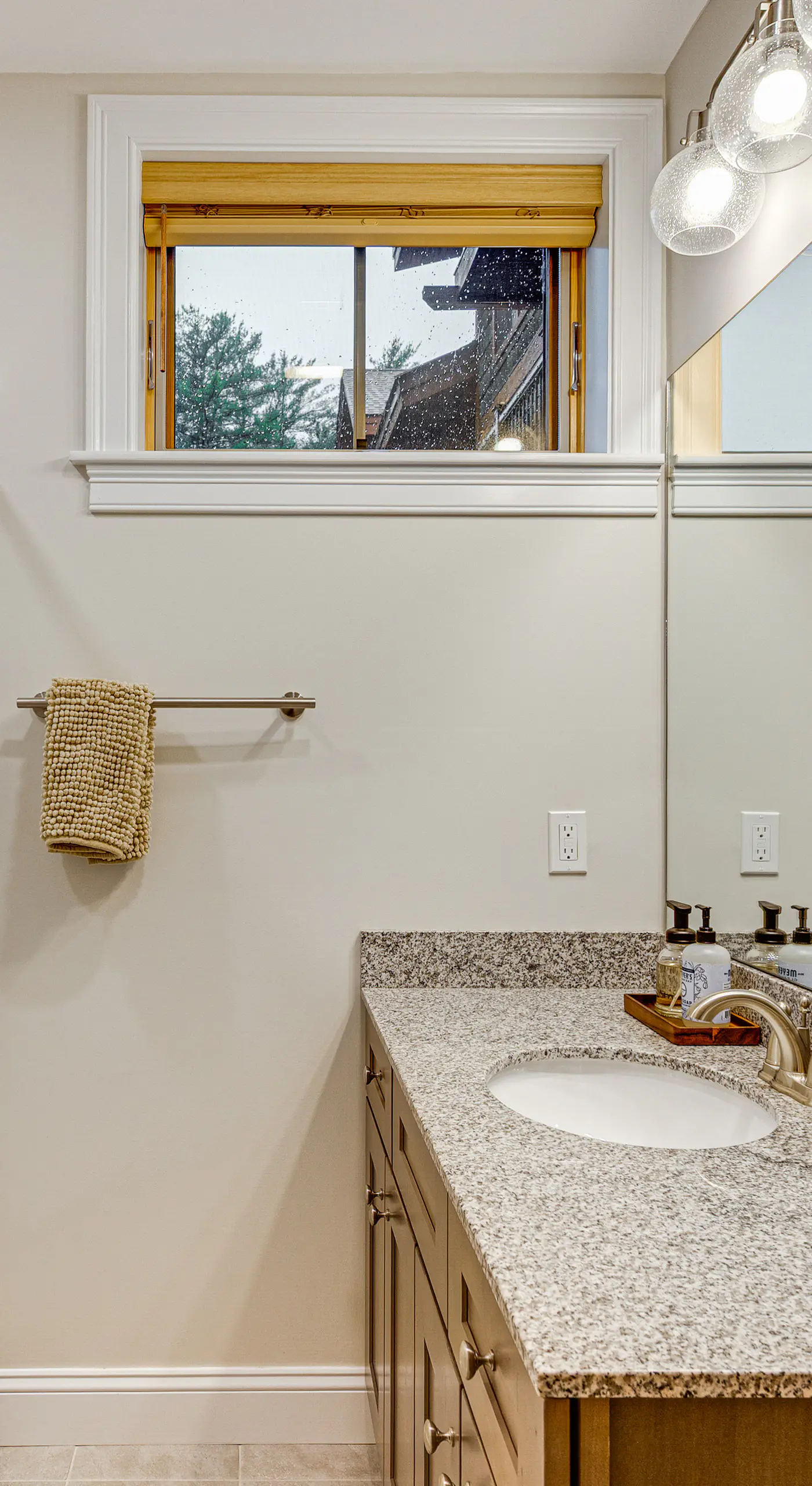 Ski-Out Family Condo at Cranmore Mountain