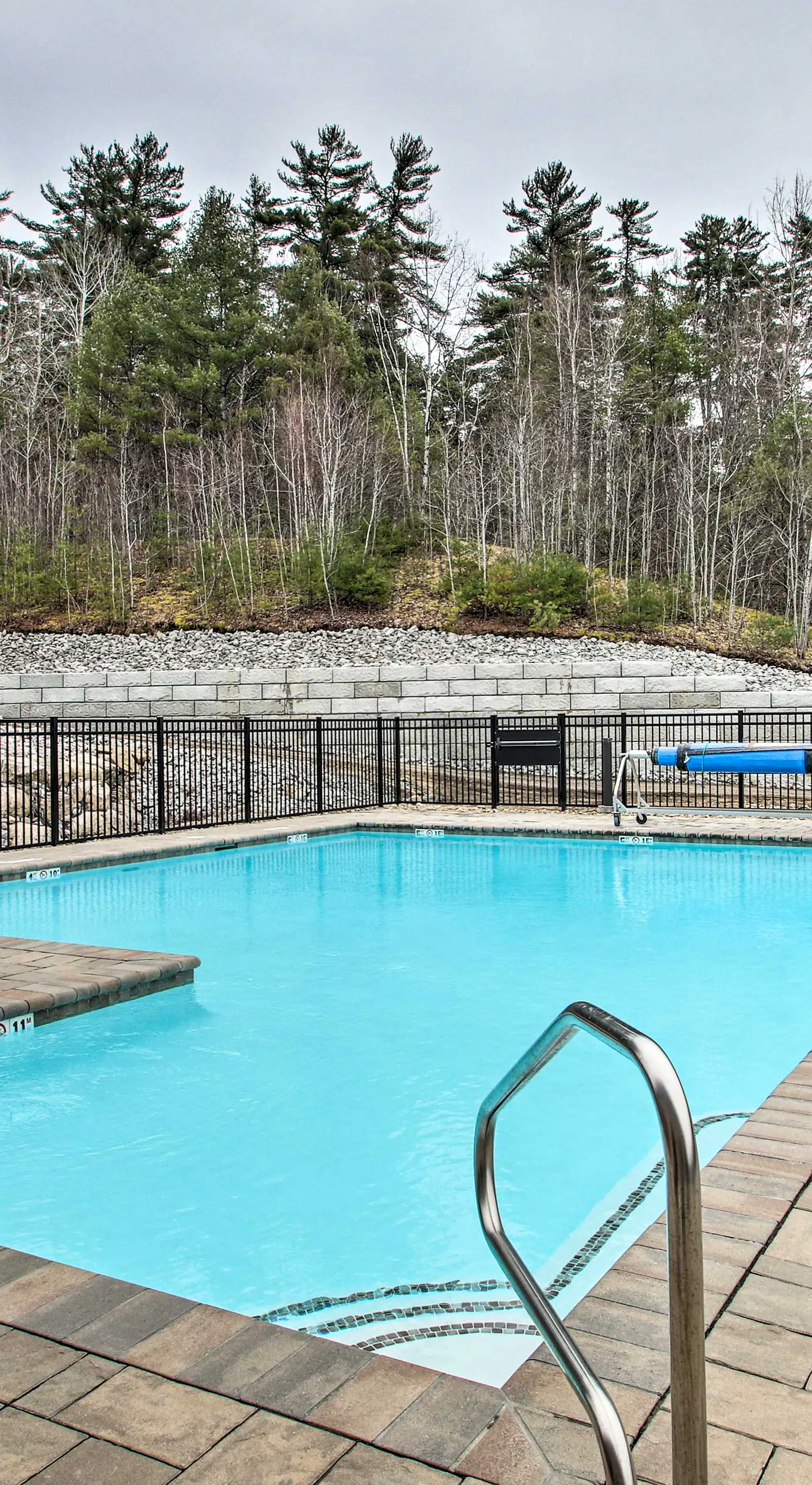 Ski-Out Family Condo at Cranmore Mountain