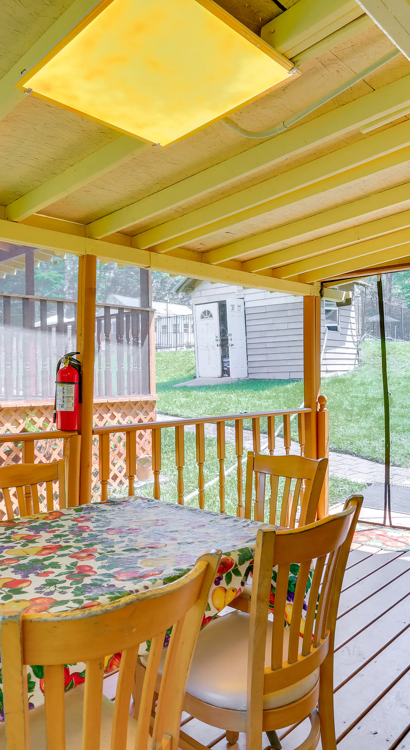 5 Mi to Swinging Bridge Reservoir: Cabin w/ Porch!