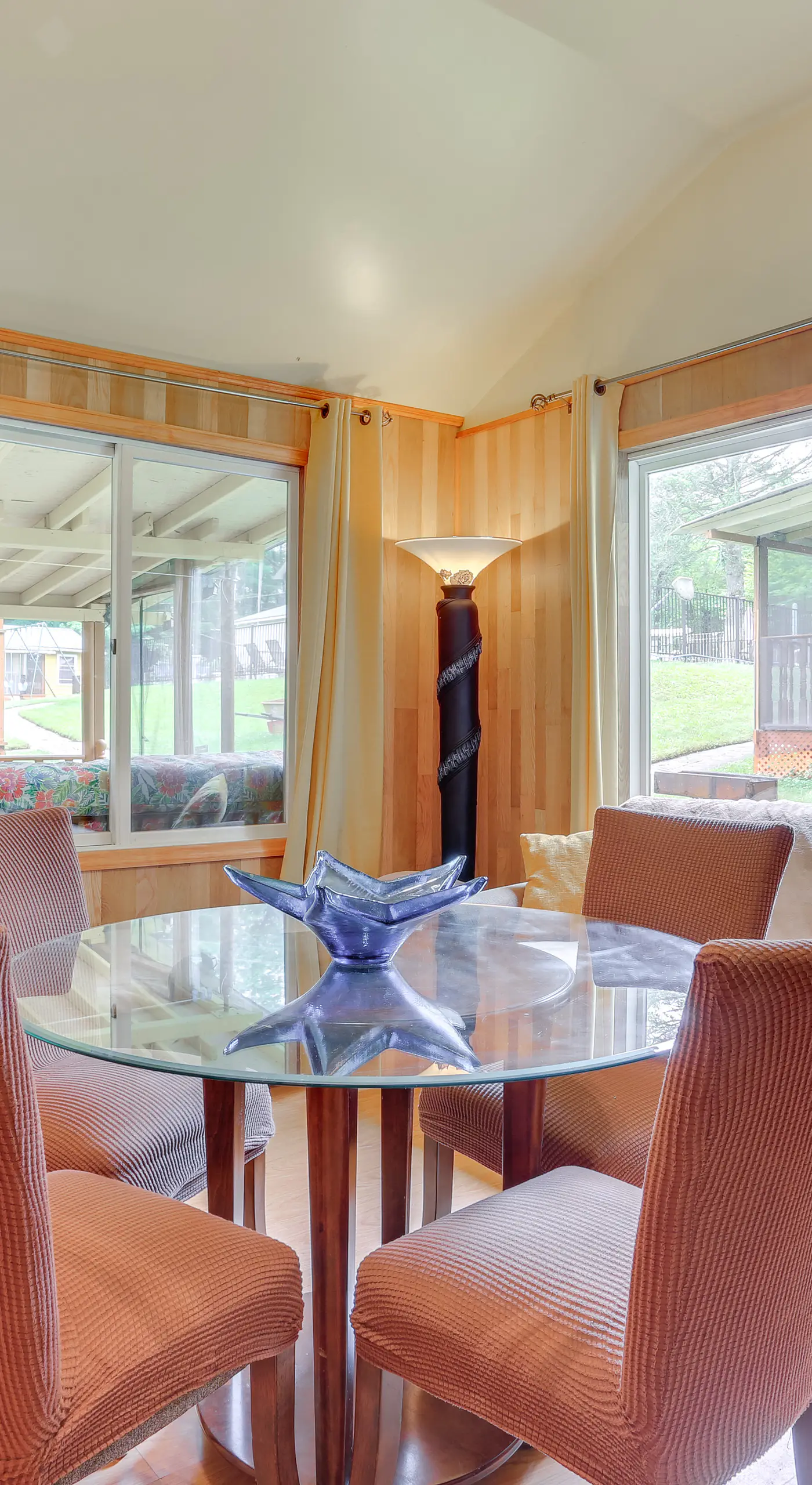 5 Mi to Swinging Bridge Reservoir: Cabin w/ Porch!