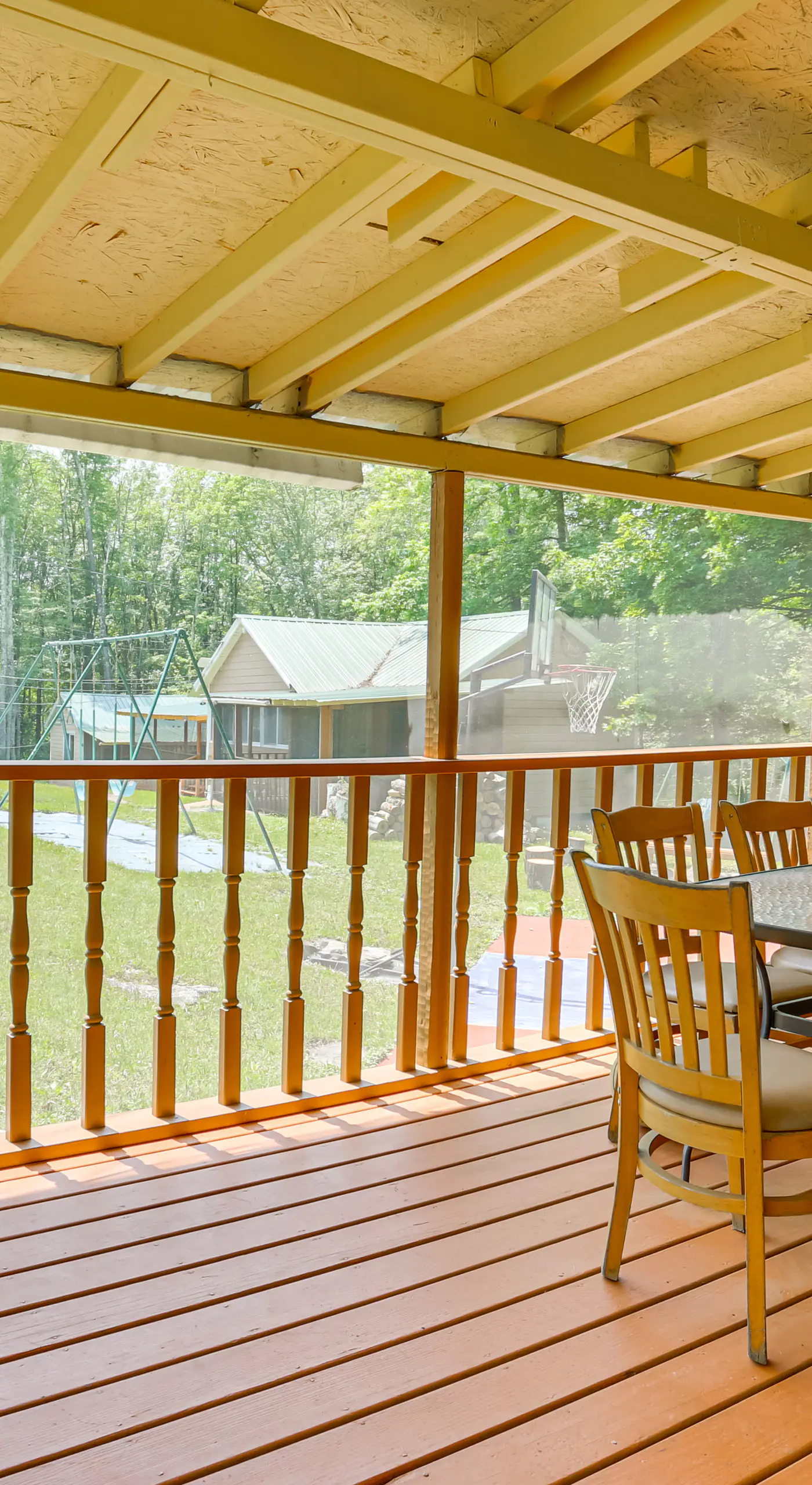 5 Mi to Marina & Raceways: Monticello Retreat!