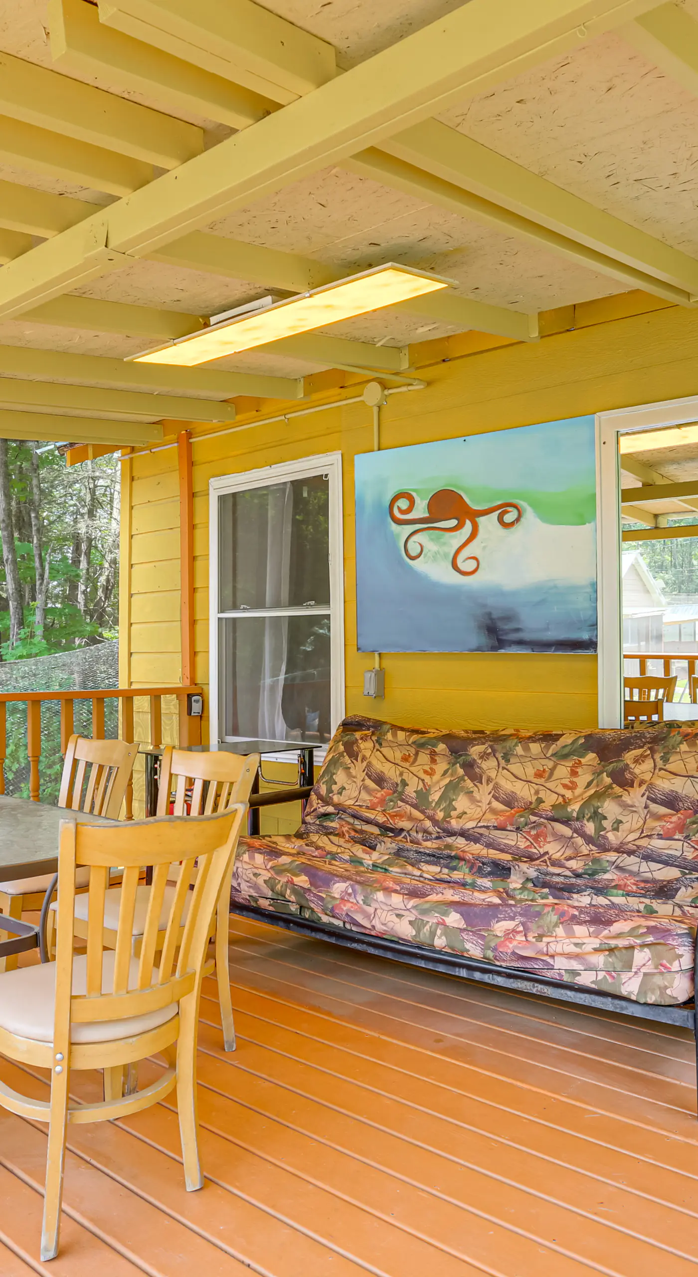 5 Mi to Marina & Raceways: Monticello Retreat!