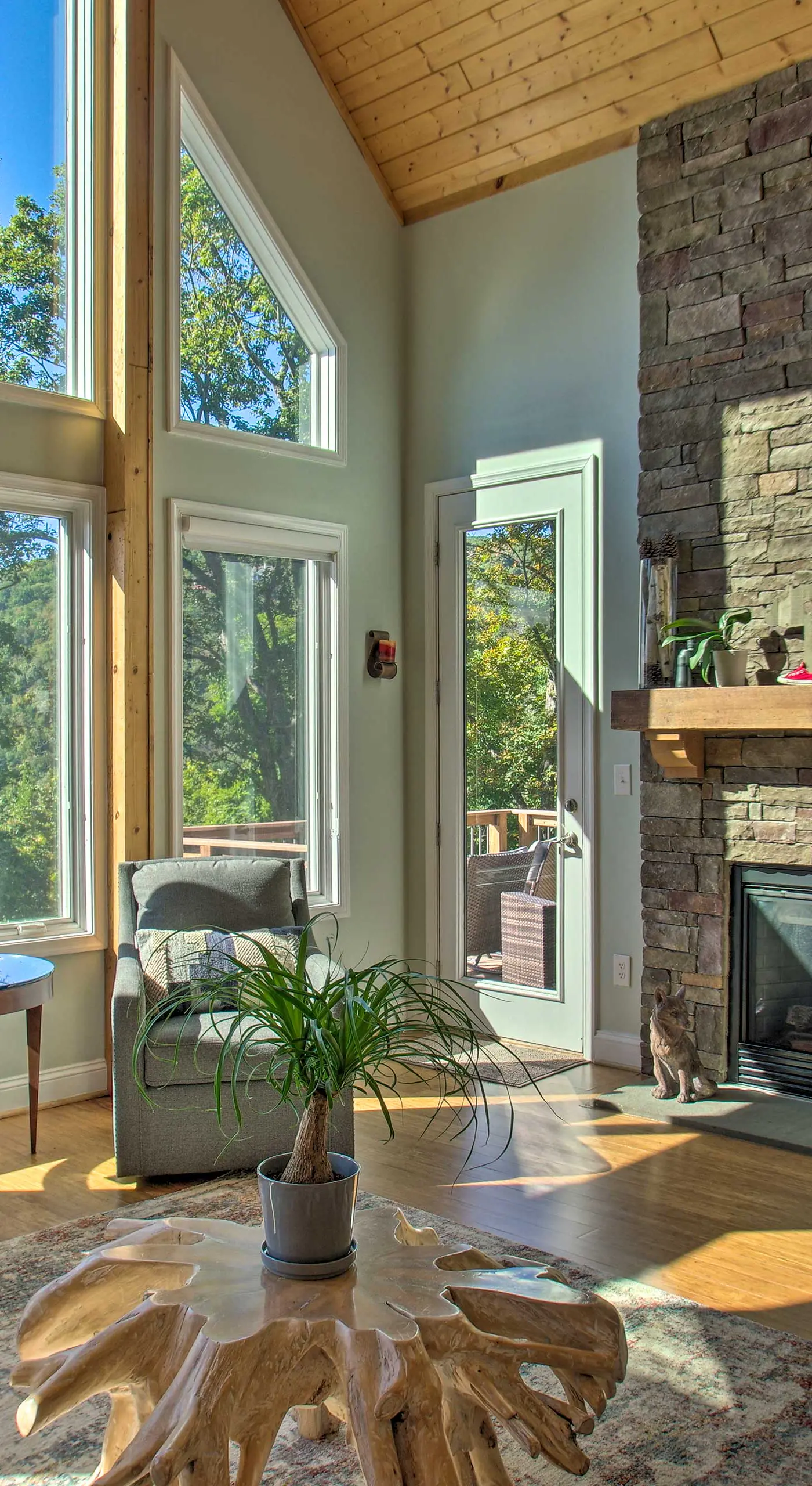 Grand Chalet w/ Hot Tub -  Near Wintergreen Resort