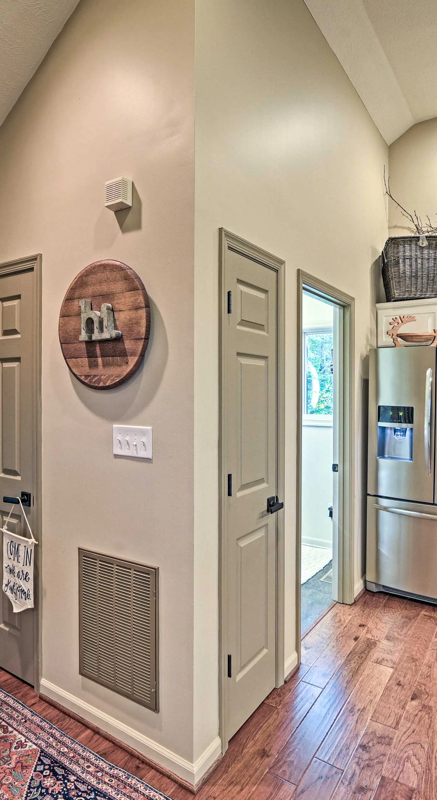 1 Mi to Slopes & Dining: Spacious Ski Getaway!