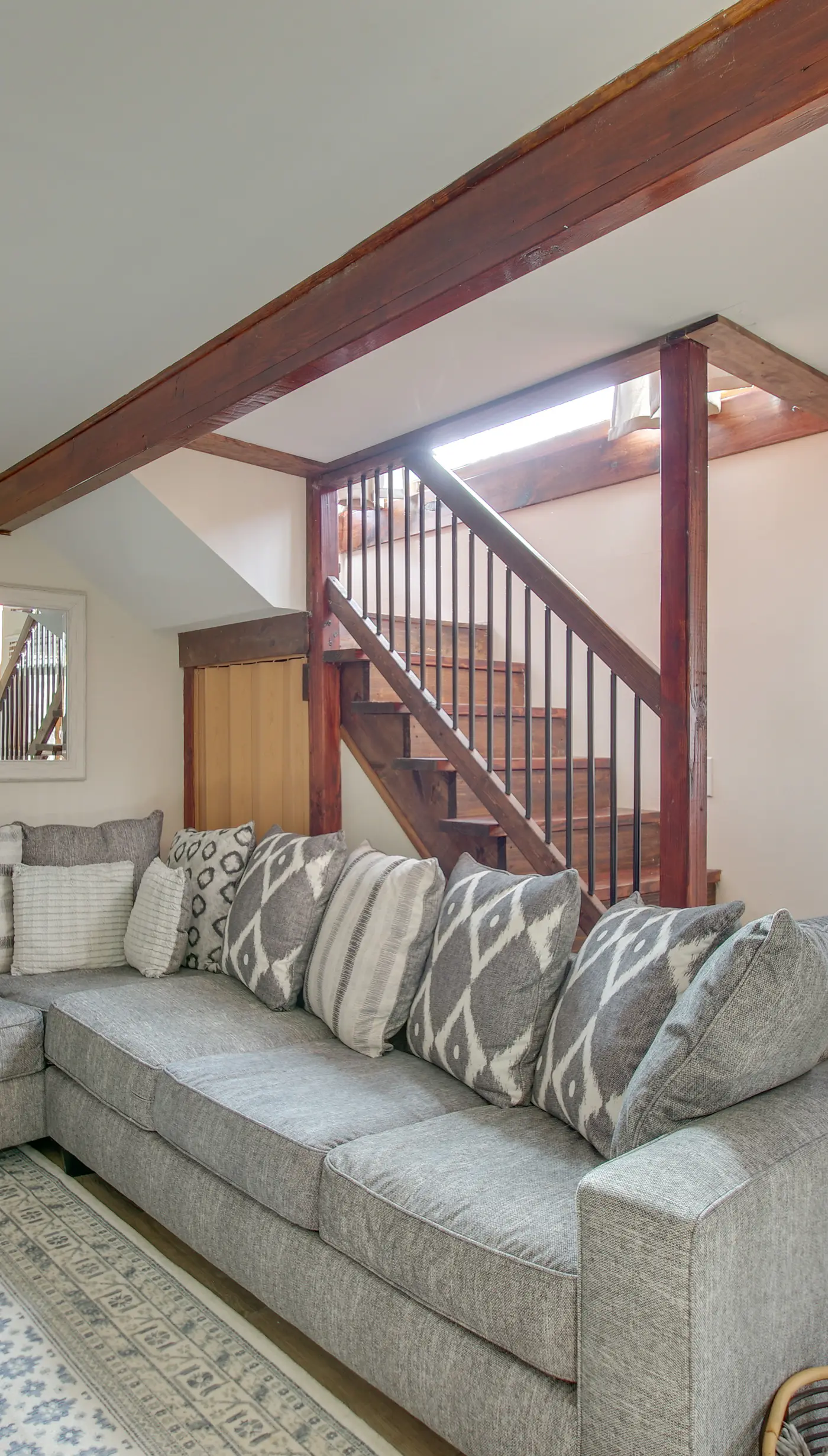 Cozy 'Hillside Hideaway' in Wintergreen Resort!