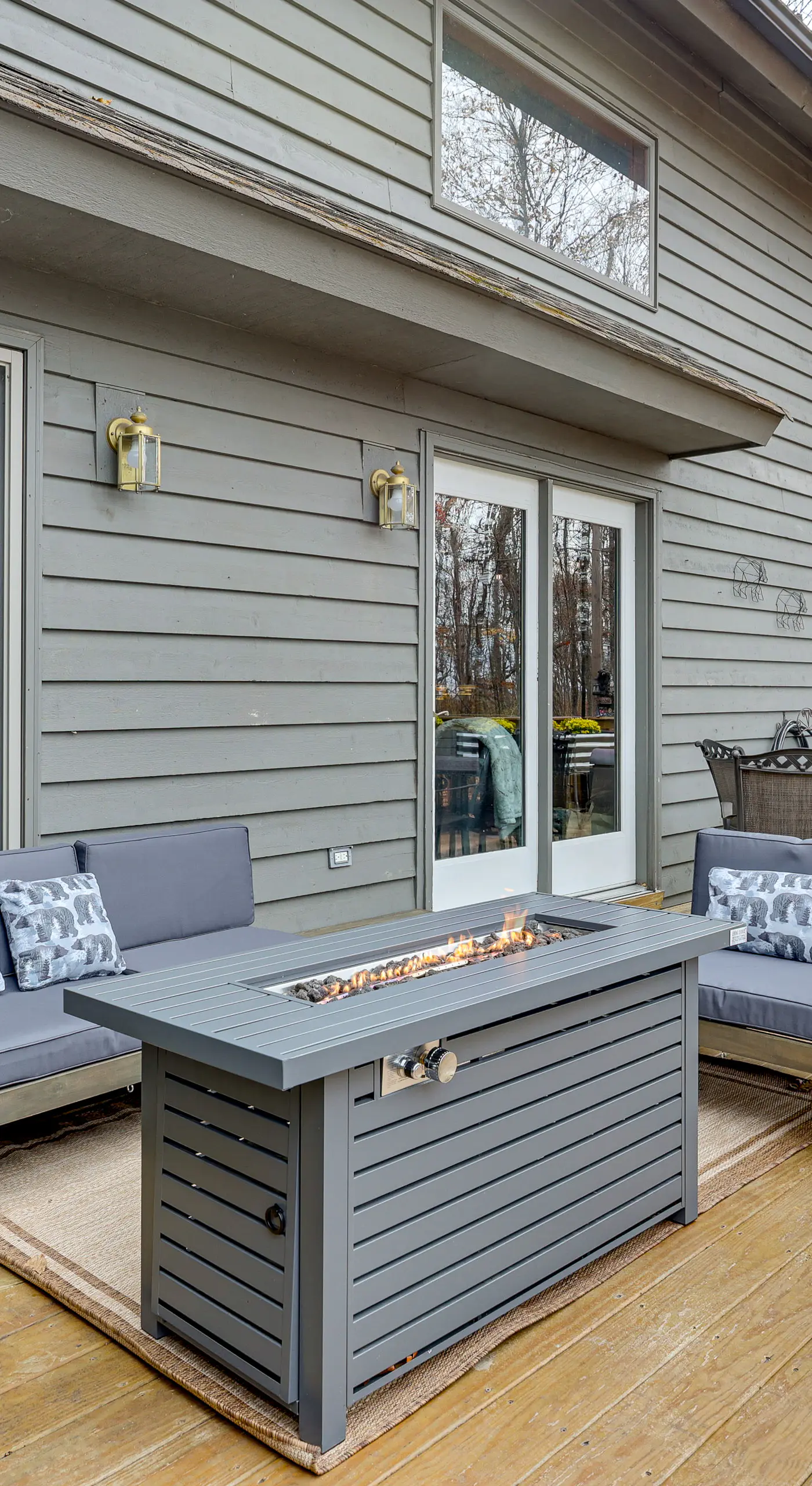 Grand Wintergreen Resort Home w/ Hot Tub!