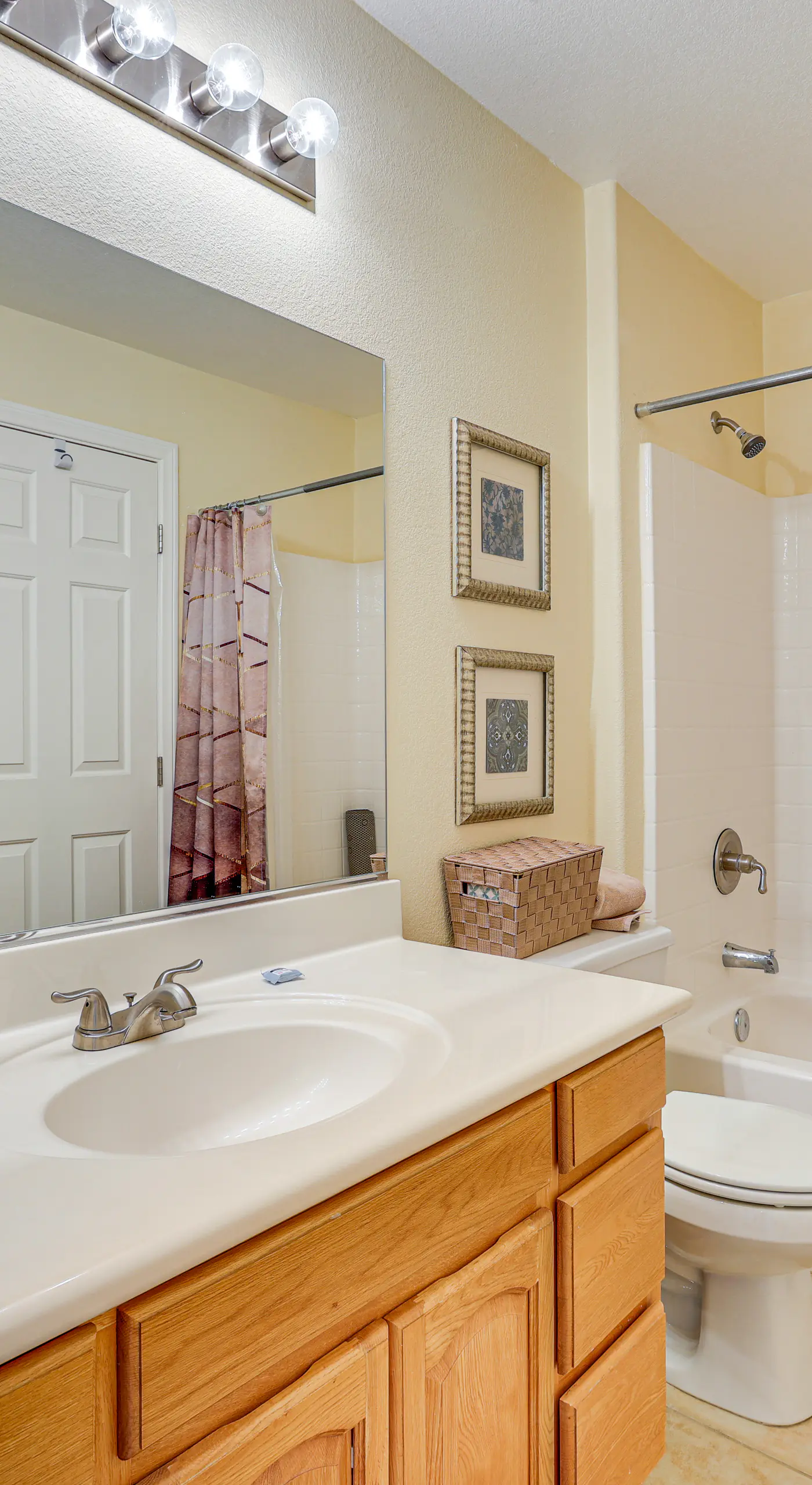 Resort Pool & Spa Access: Mesquite Condo!