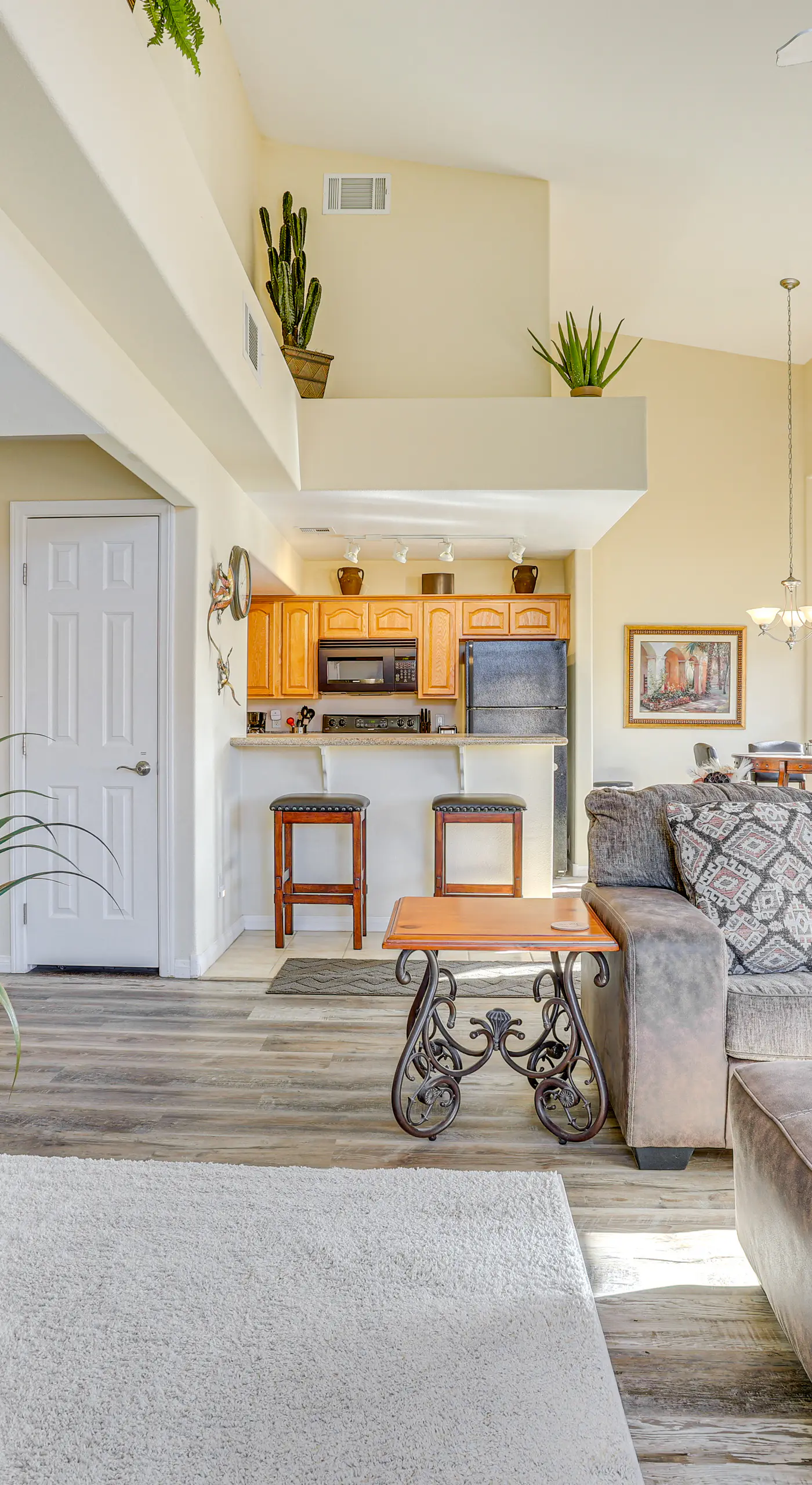 Resort Pool & Spa Access: Mesquite Condo!