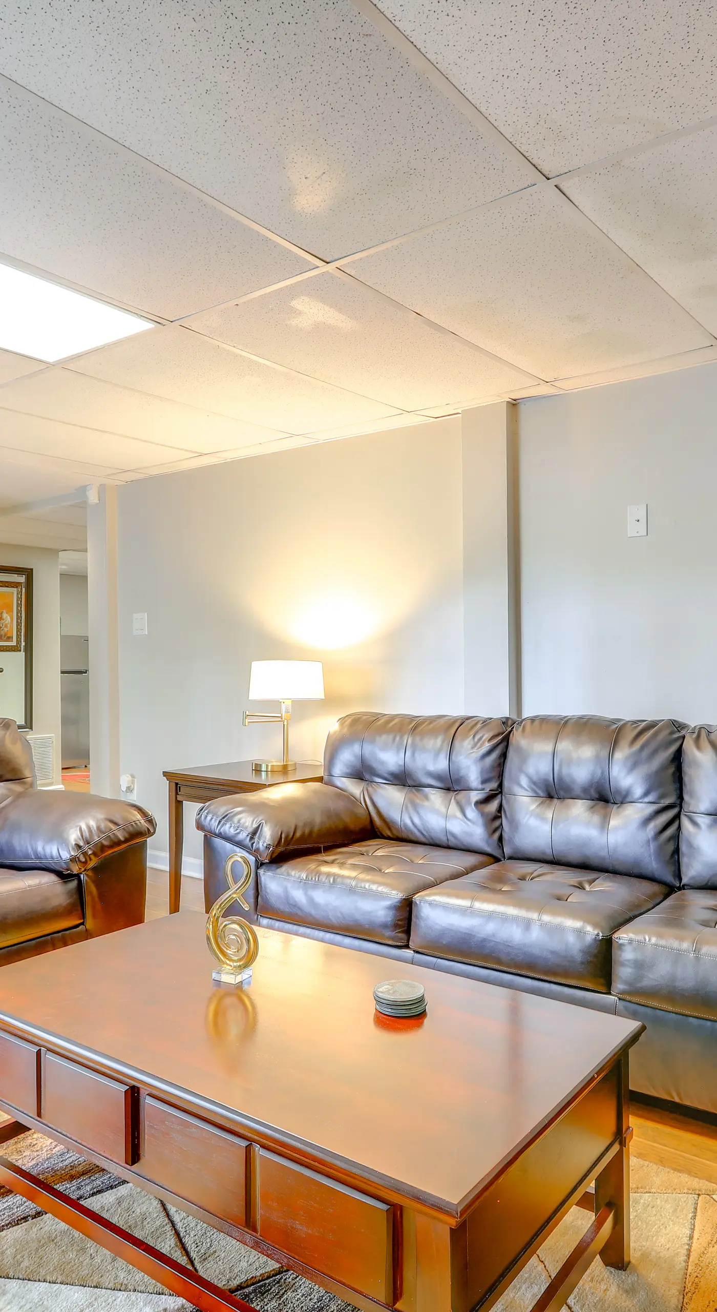 Deck & Game Room: Family Home in Stockbridge!