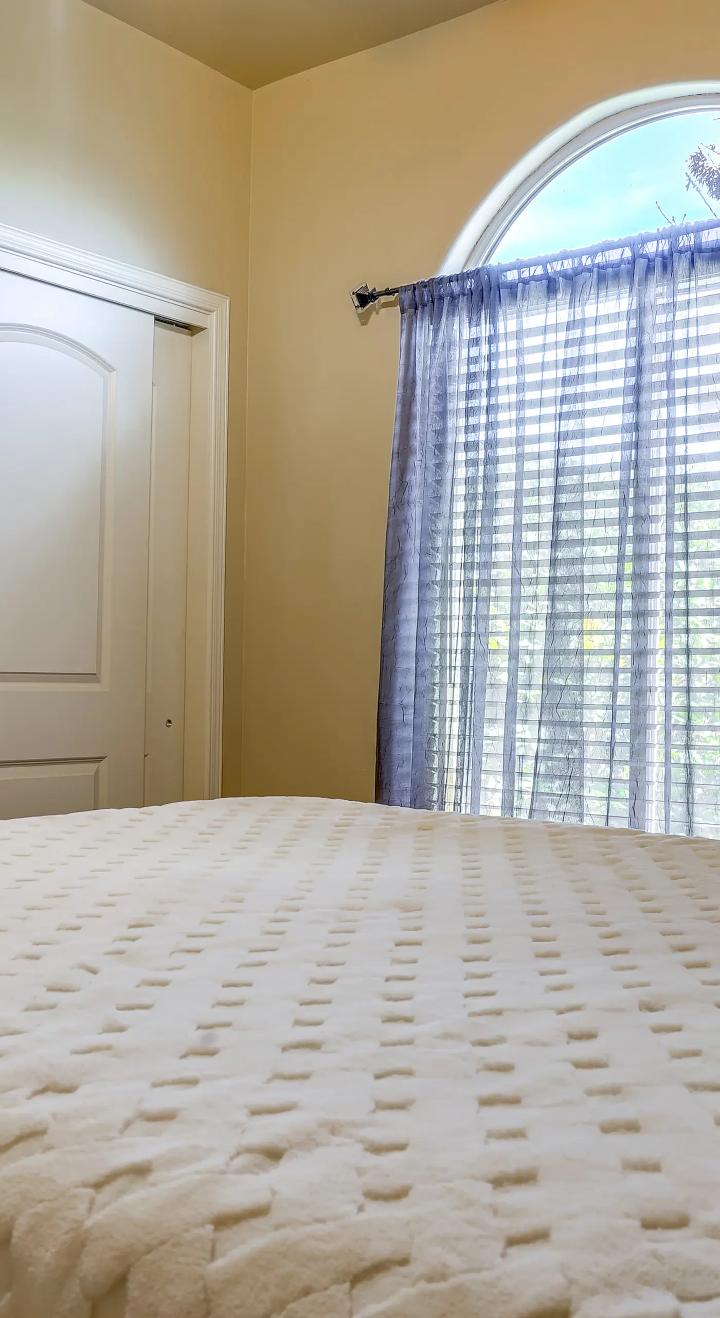 Pet-Friendly Getaway w/ Mtn Views in Las Cruces!