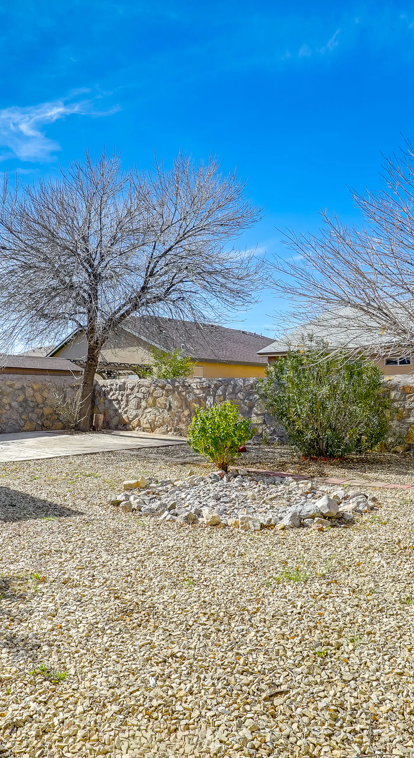 Pet-Friendly Getaway w/ Mtn Views in Las Cruces!