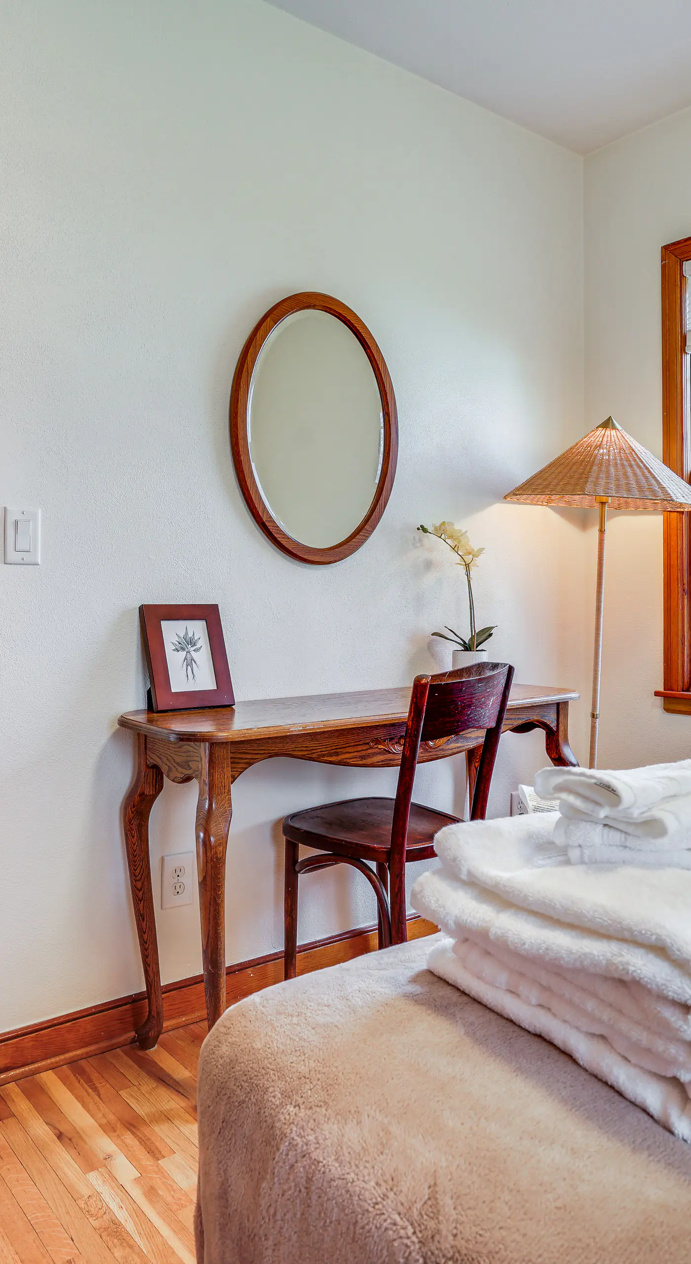 Pet-Friendly St Paul Home < 5 Mi to Downtown!