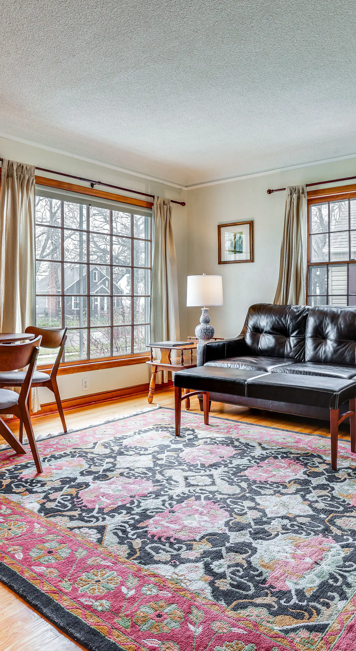 Pet-Friendly St Paul Home < 5 Mi to Downtown!