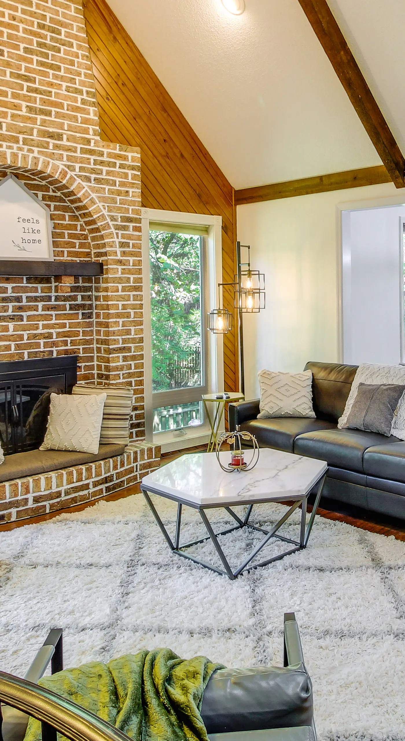 Overland Park Home w/ Fenced-In Yard & Gas Grill!