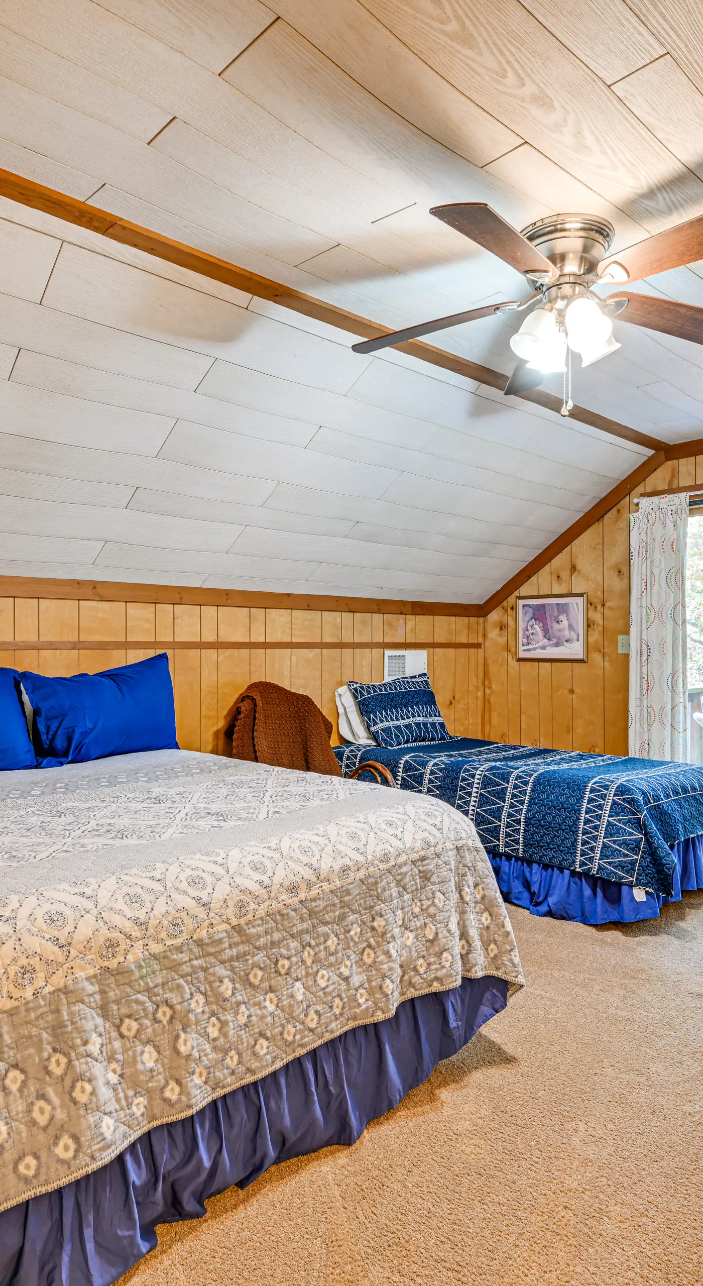 Private Dock & Beach! Lake Norman Cottage Hideaway