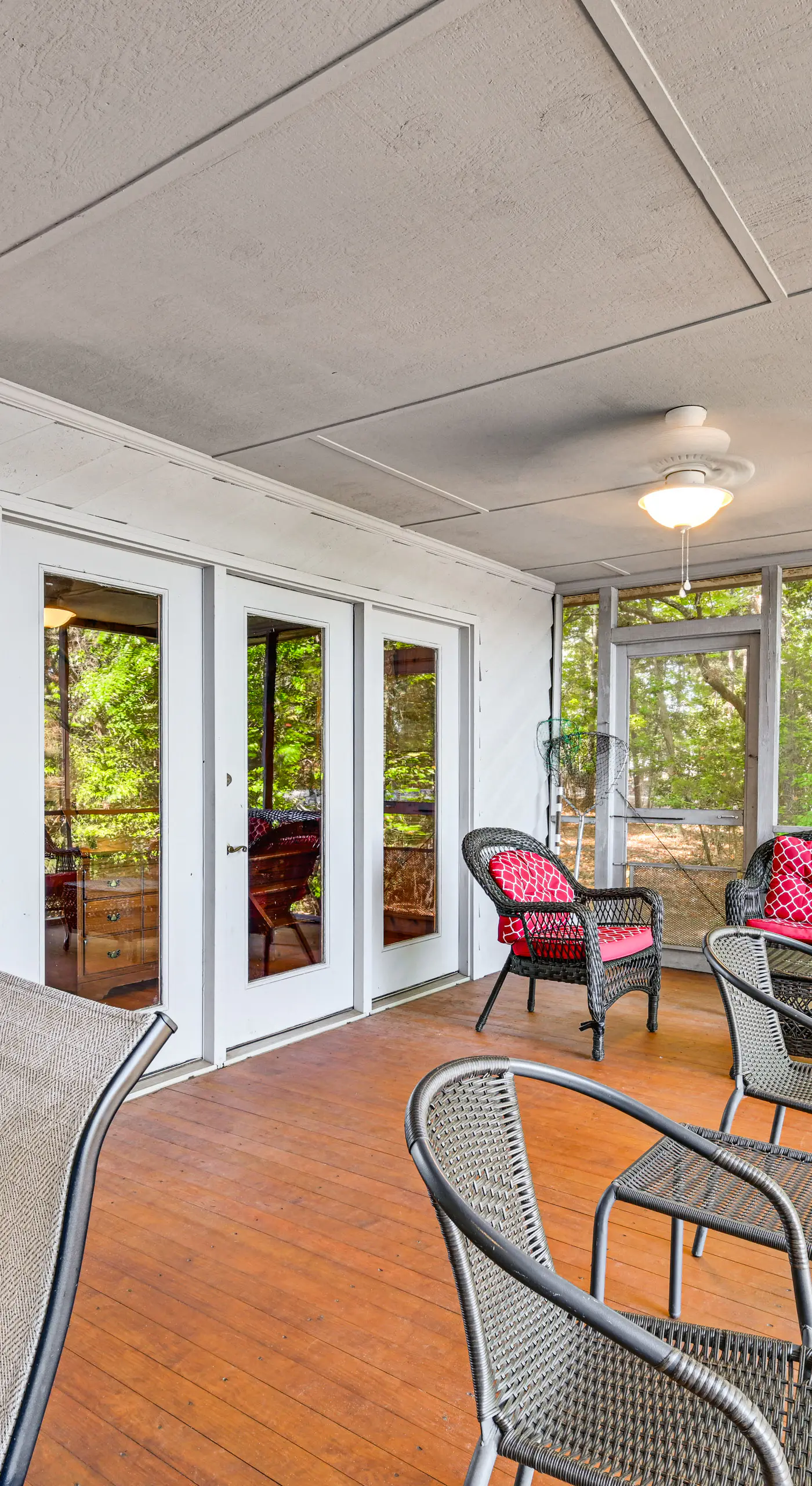Private Dock & Beach! Lake Norman Cottage Hideaway