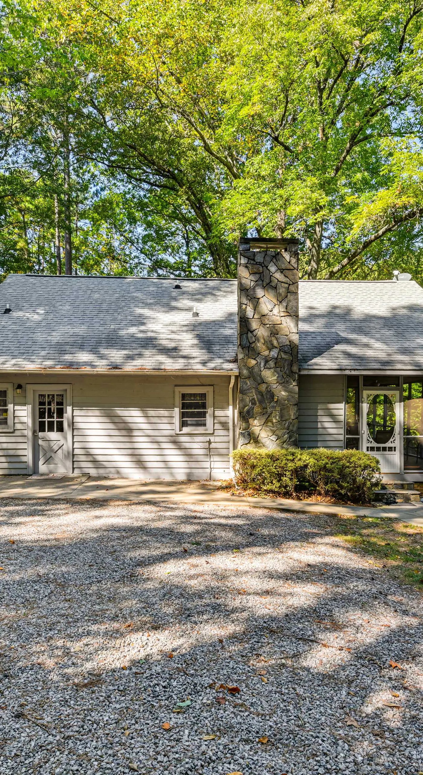 Private Dock & Beach! Lake Norman Cottage Hideaway