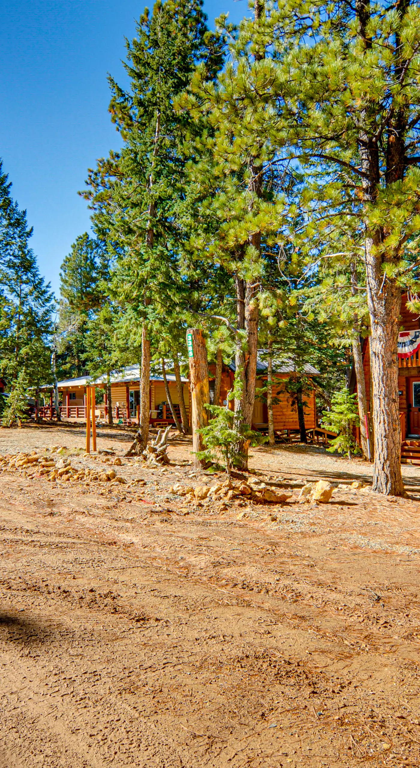 Near National Parks: Duck Creek Cabin Retreat