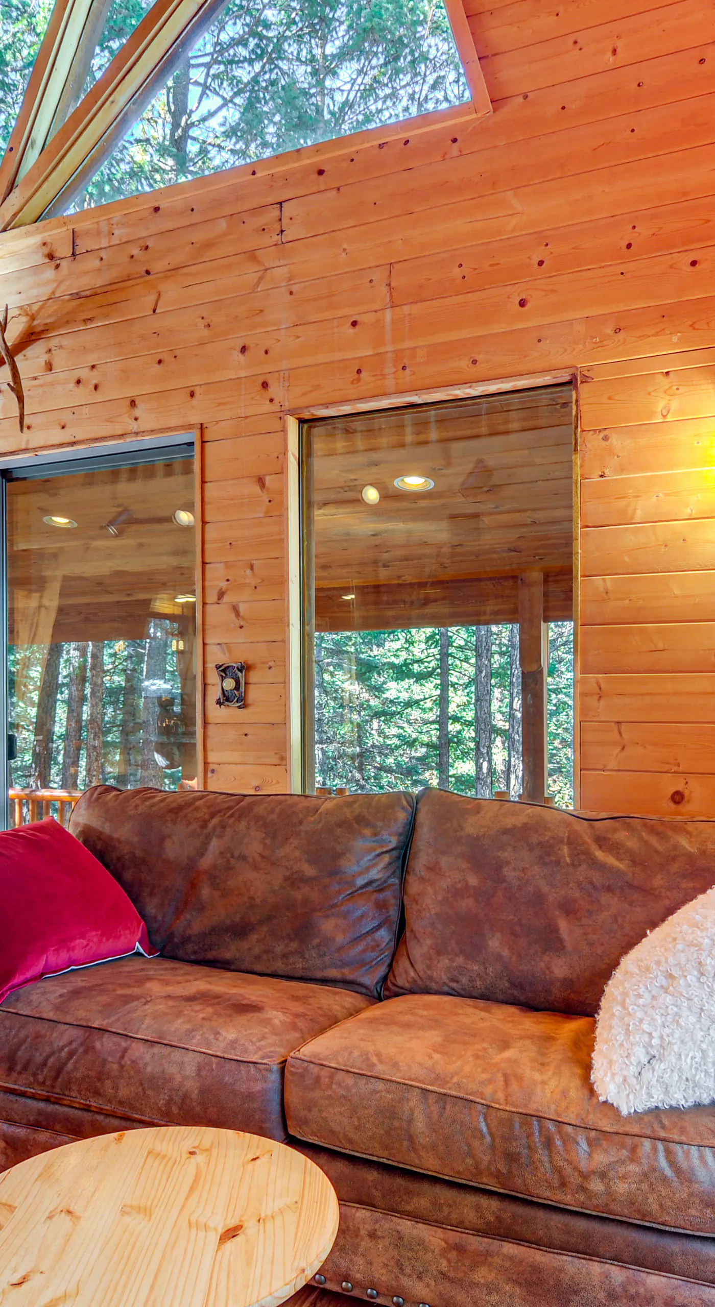 Near National Parks: Duck Creek Cabin Retreat