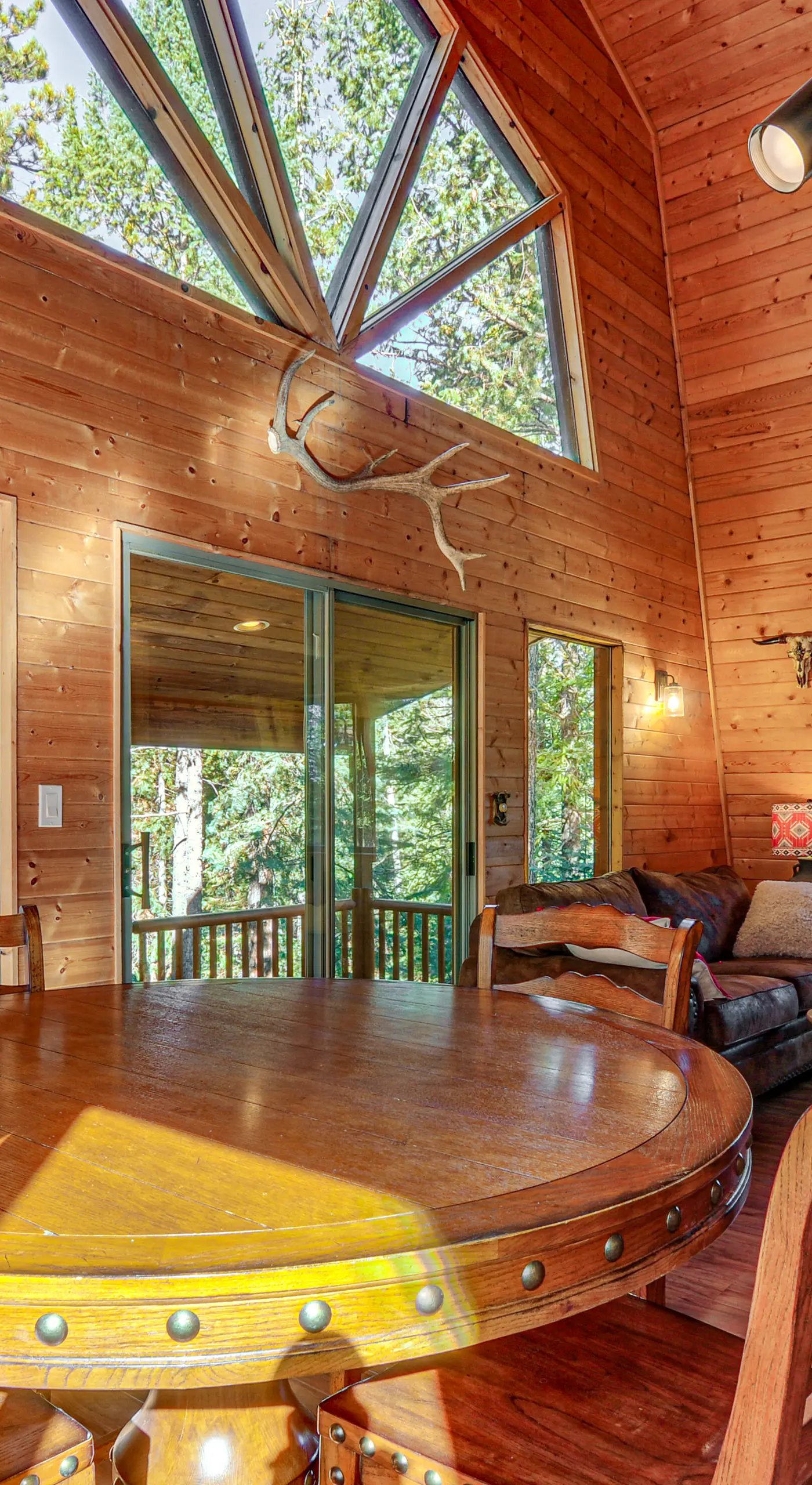 Near National Parks: Duck Creek Cabin Retreat