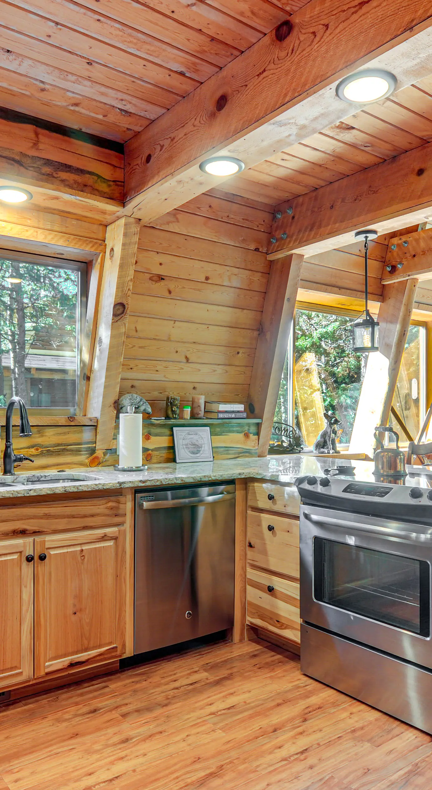 Near National Parks: Duck Creek Cabin Retreat