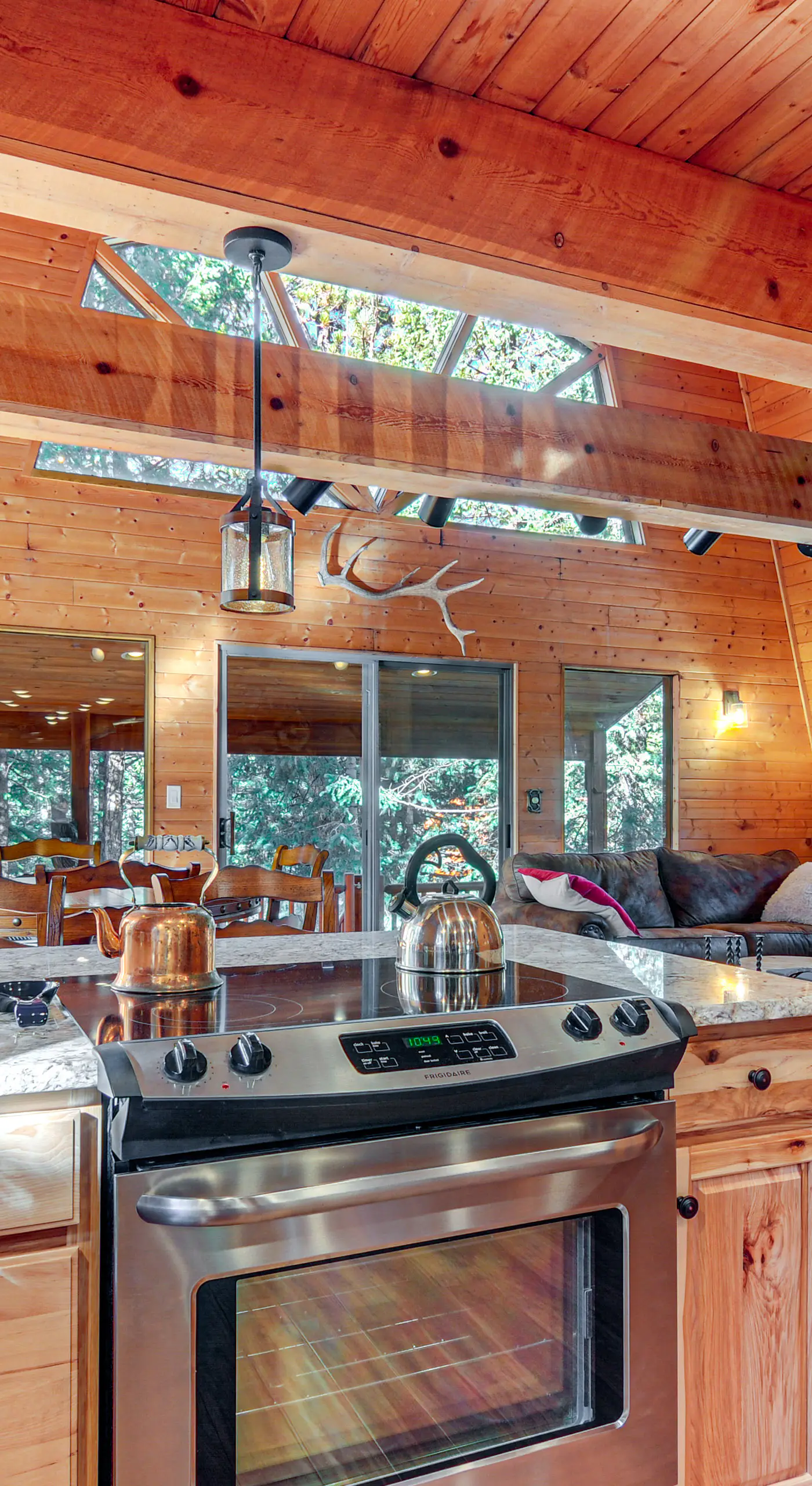 Near National Parks: Duck Creek Cabin Retreat
