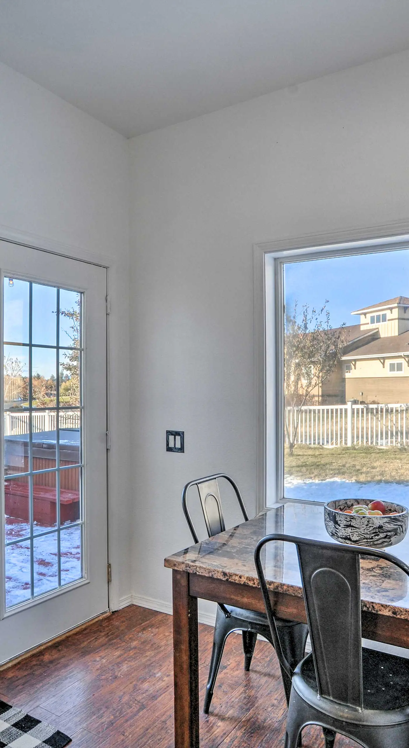 Alluring Home w/ Fire Pit < 1/2 Mi to OIT!