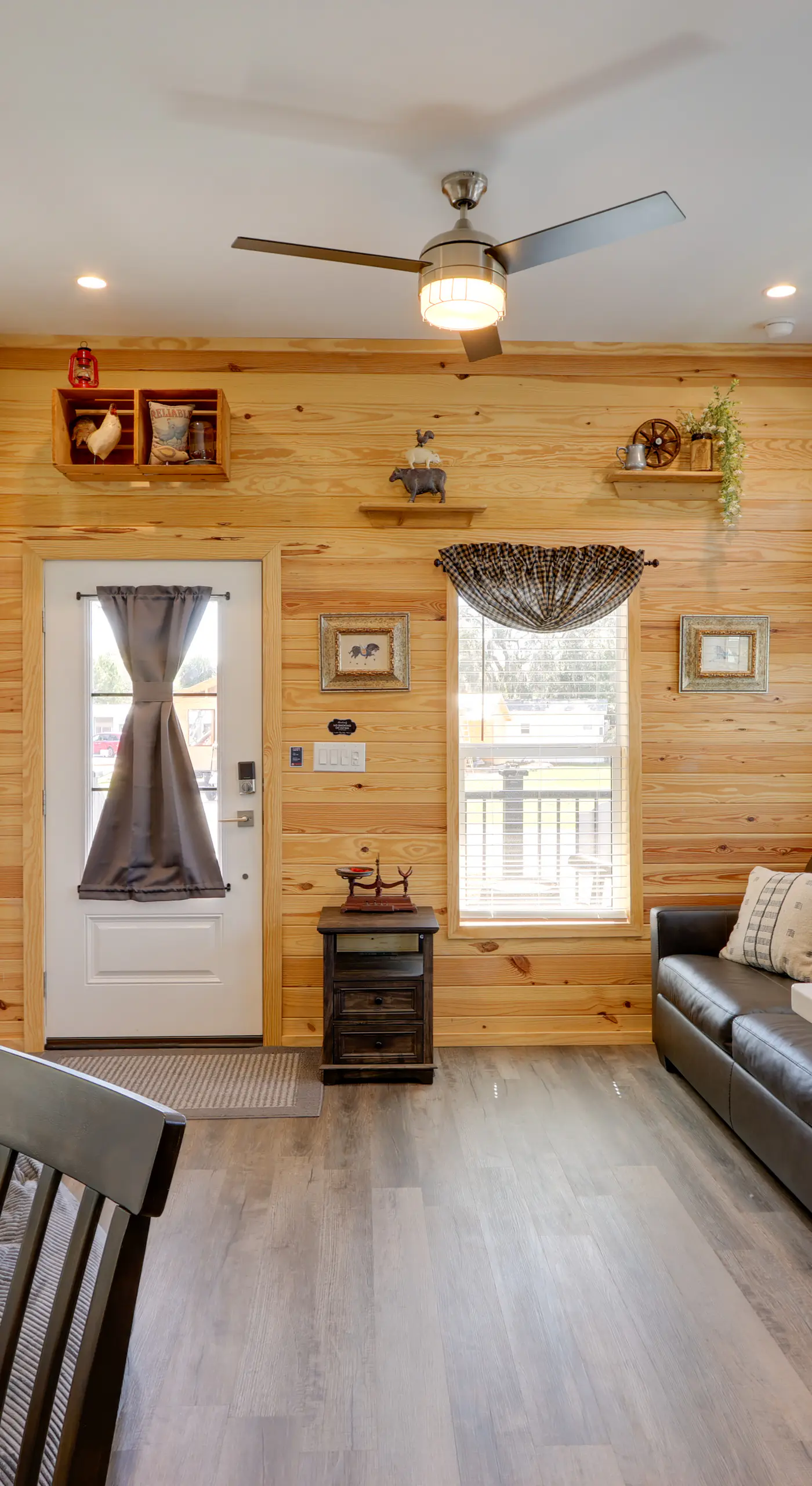 Rodeo Thrills & Backyard BBQs! Lake Wales Retreat